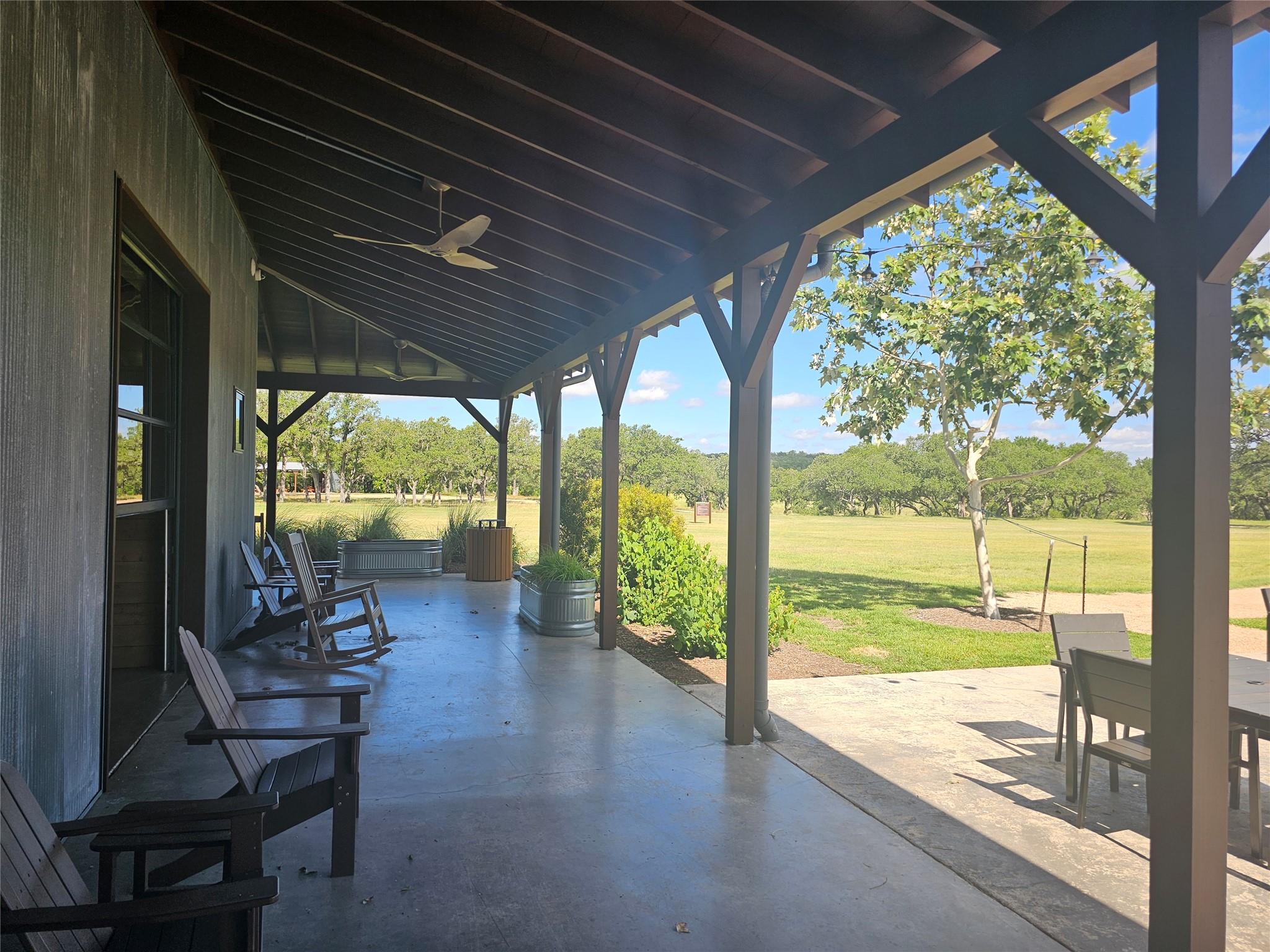 205 Waters View Ct, Dripping Springs, TX 78620