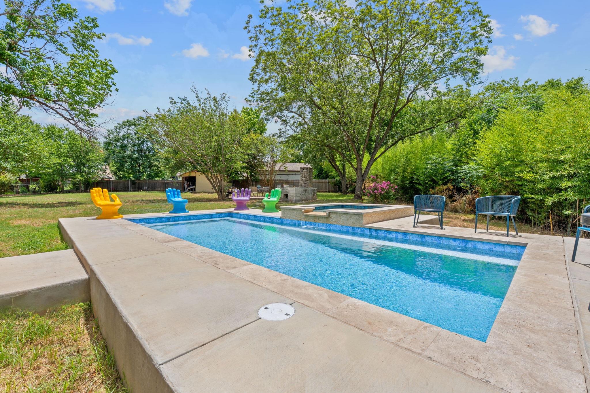 13205 Onion Creek Dr, Manchaca, TX 78652