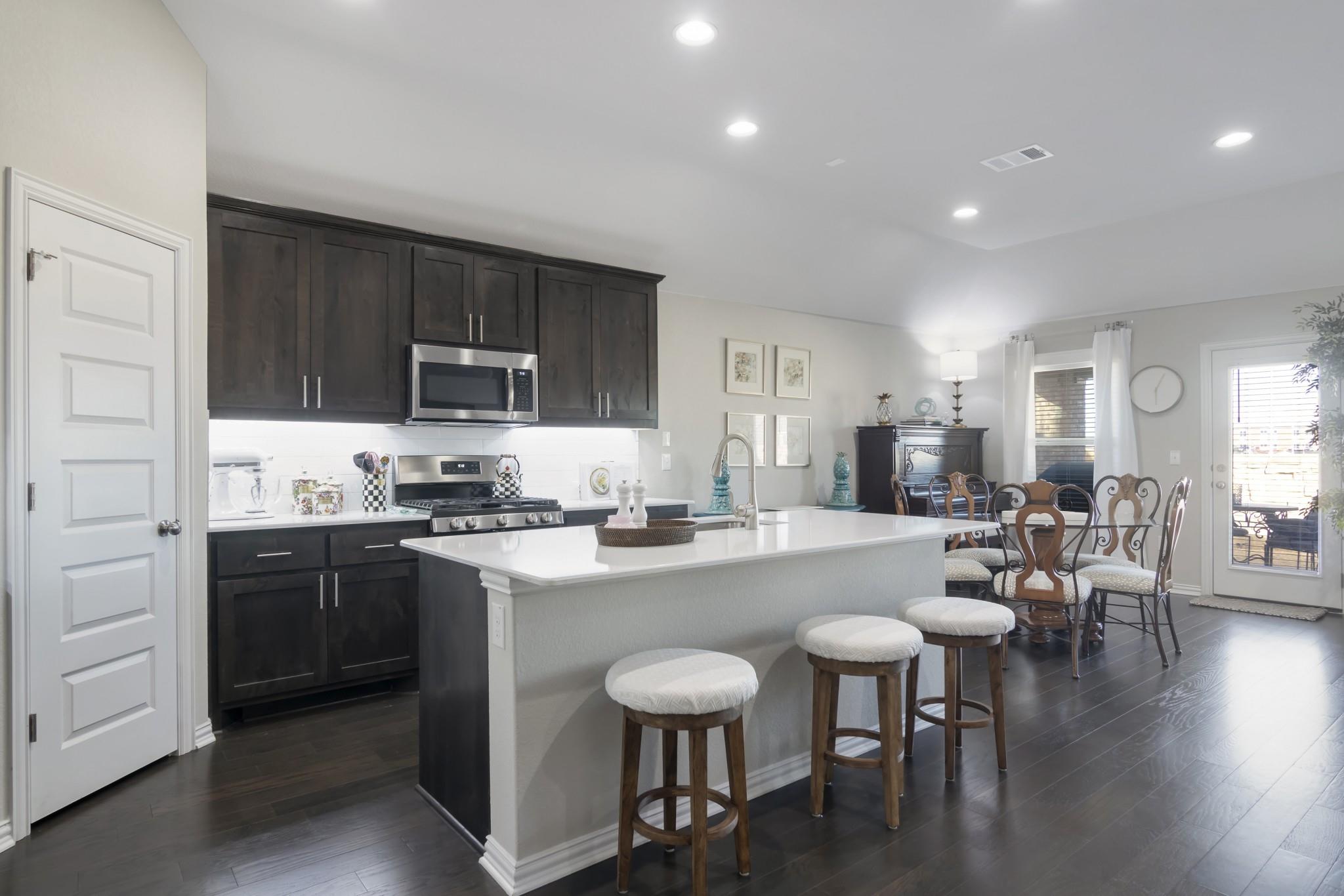 2113 Bonavista Way, Leander, TX 78641