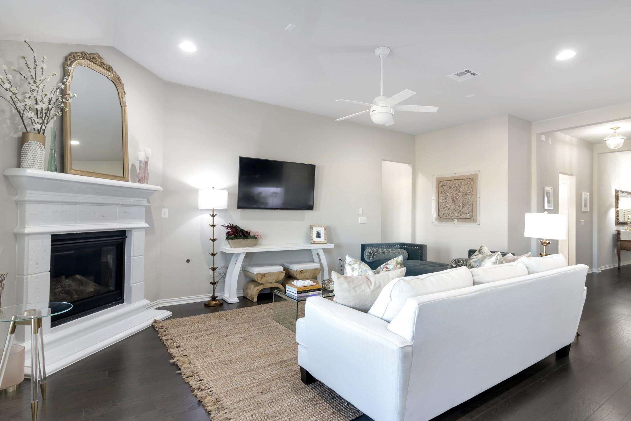 2113 Bonavista Way, Leander, TX 78641
