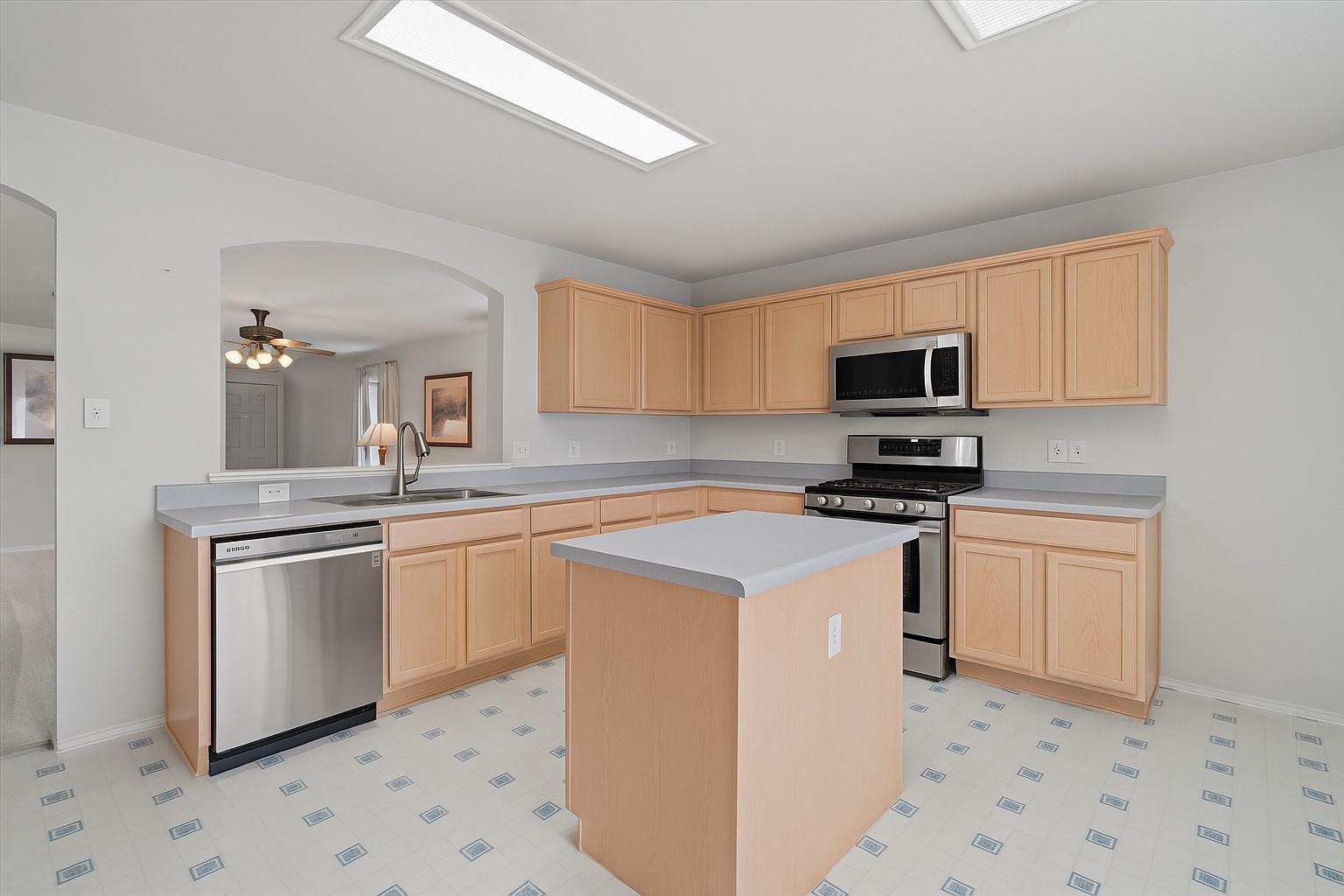 2010 Hawksbury Way, Cedar Park, TX 78613