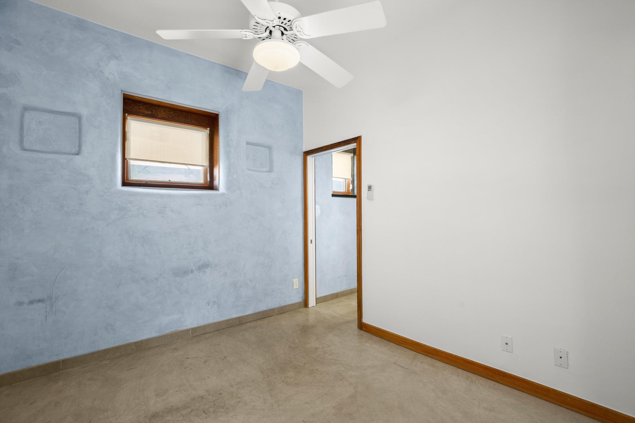 913 Taulbee Ln, Austin, TX 78757