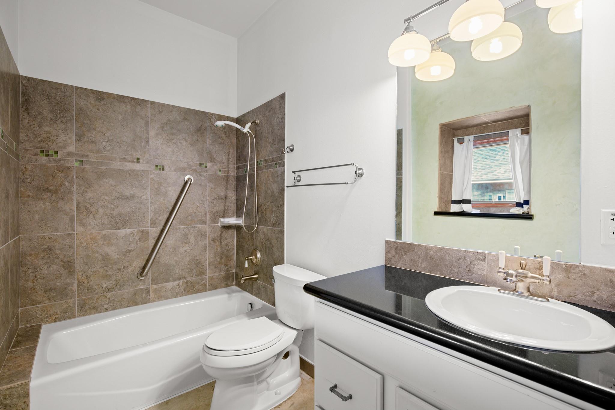 913 Taulbee Ln, Austin, TX 78757