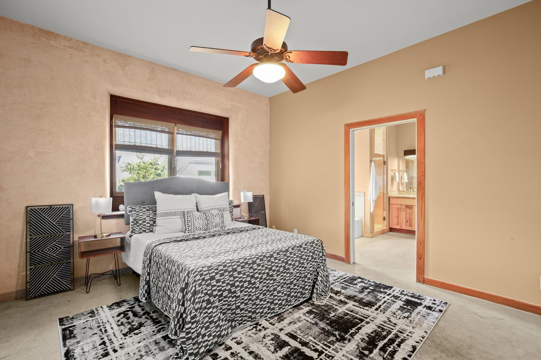 913 Taulbee Ln, Austin, TX 78757