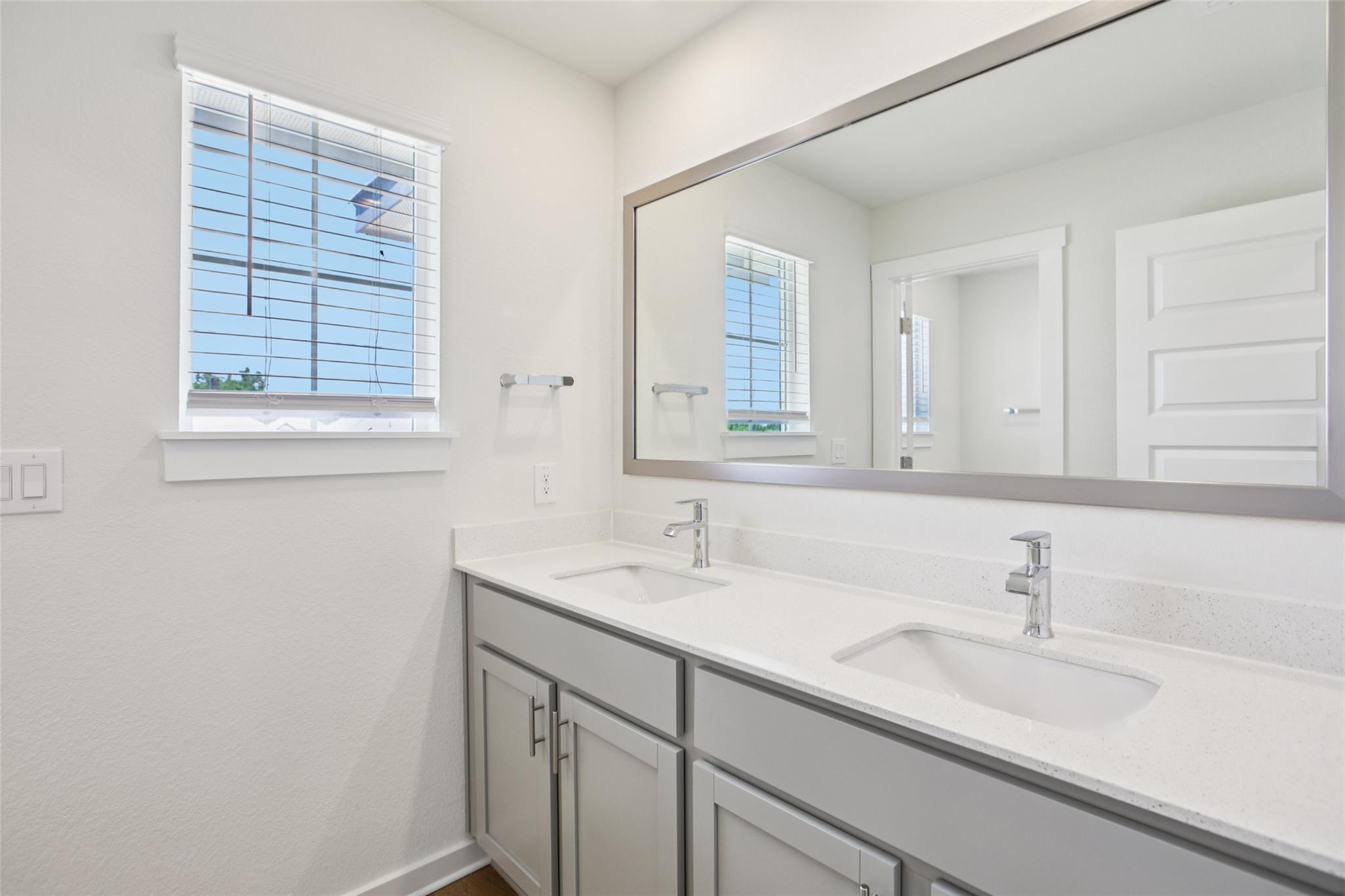 2433 Bear Cub Bnd, Leander, TX 78641