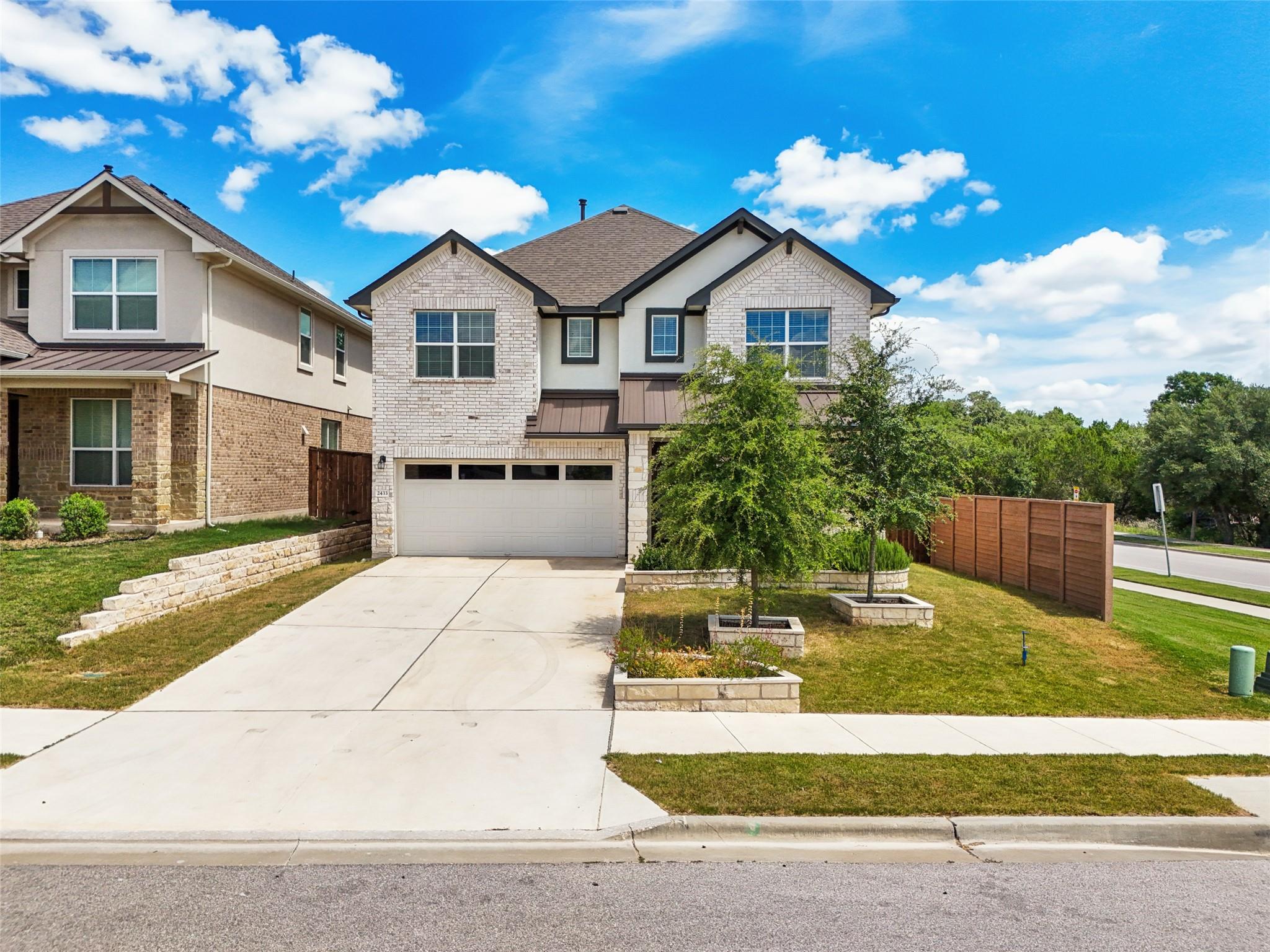 2433 Bear Cub Bnd, Leander, TX 78641