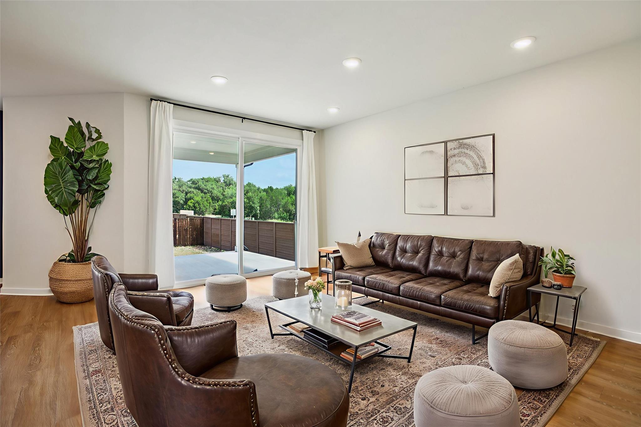 2433 Bear Cub Bnd, Leander, TX 78641