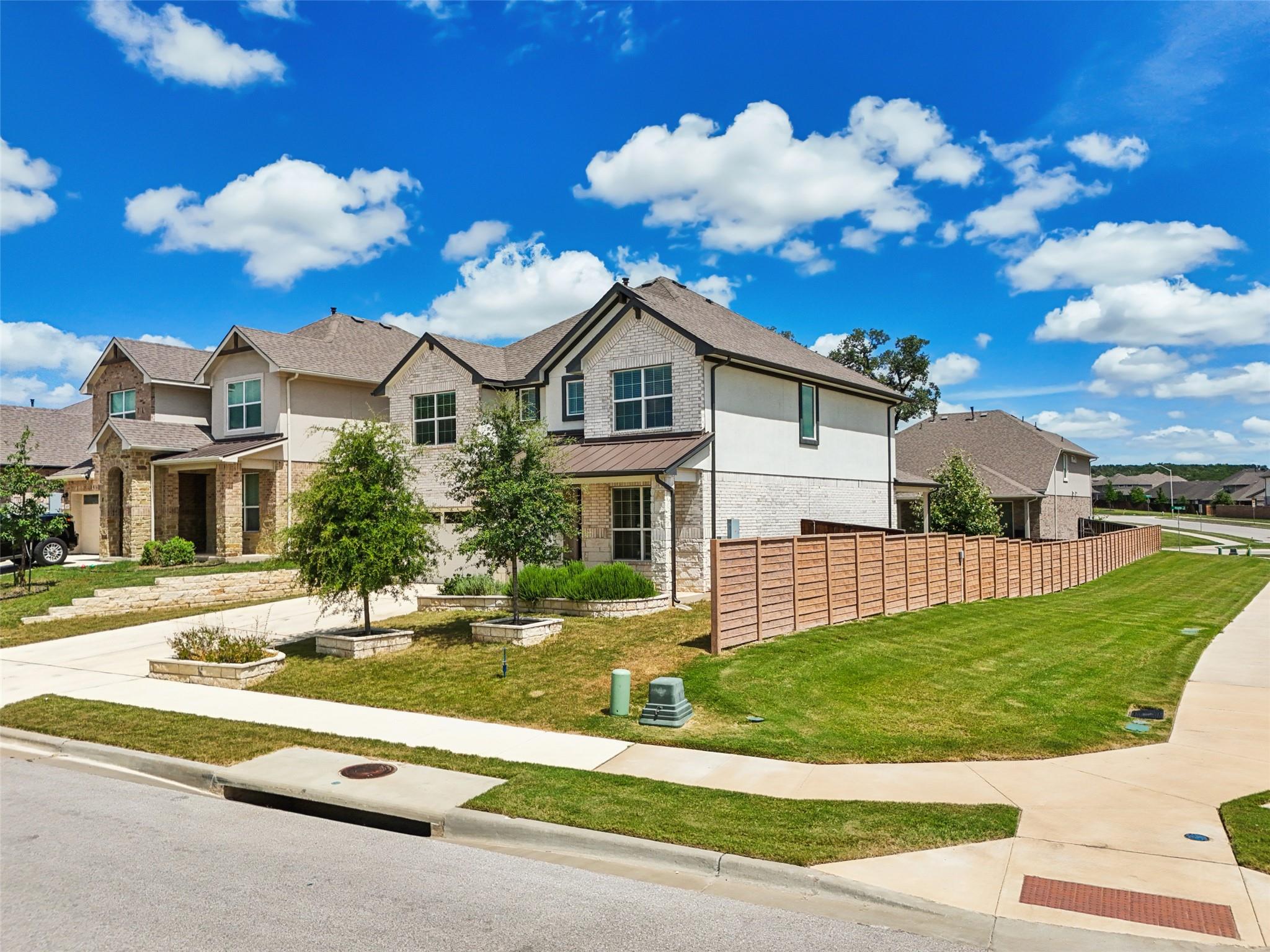 2433 Bear Cub Bnd, Leander, TX 78641