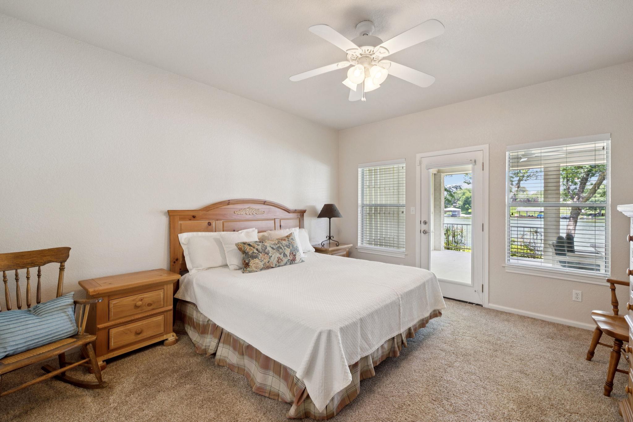 1113 E Zipp Rd, New Braunfels, TX 78130