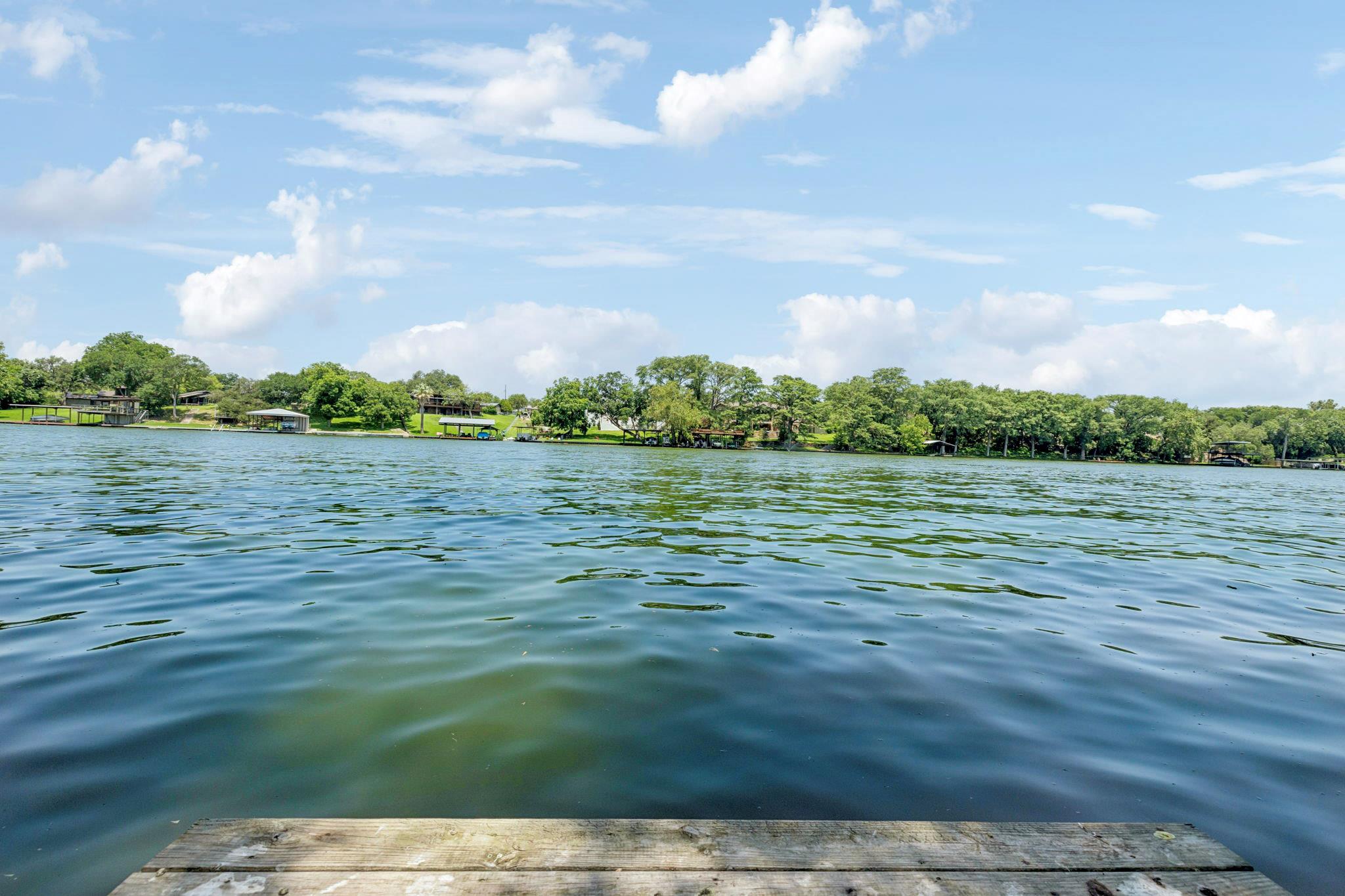 1113 E Zipp Rd, New Braunfels, TX 78130