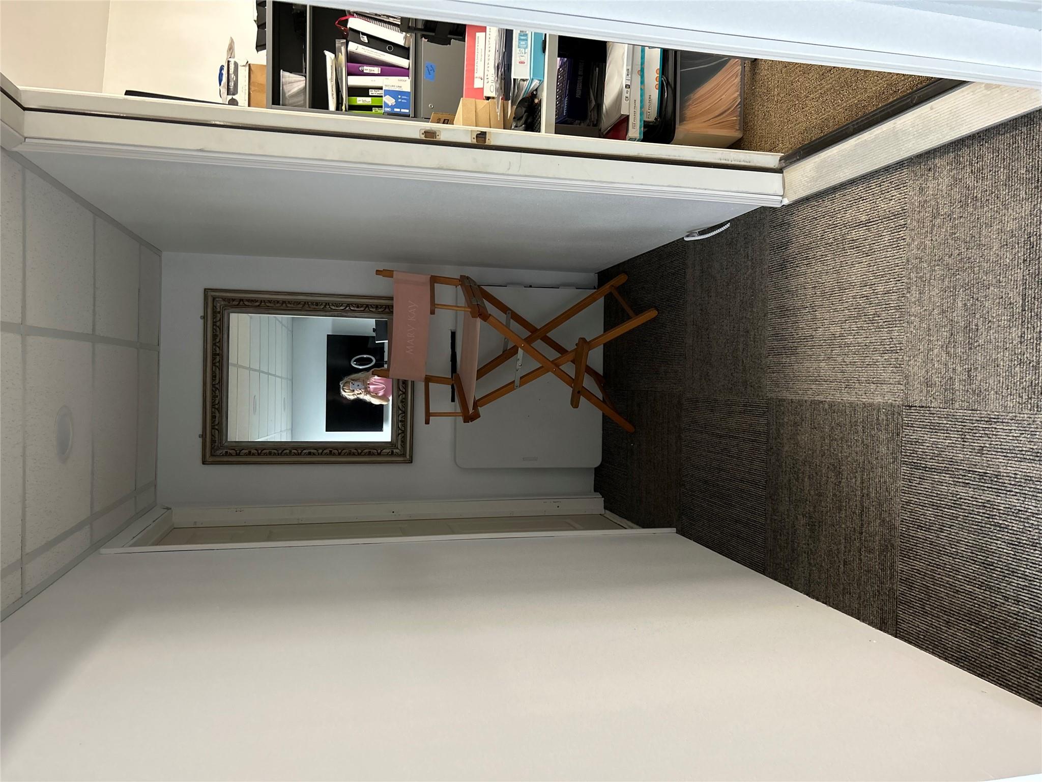 109 E 11TH St, Taylor, TX 76574