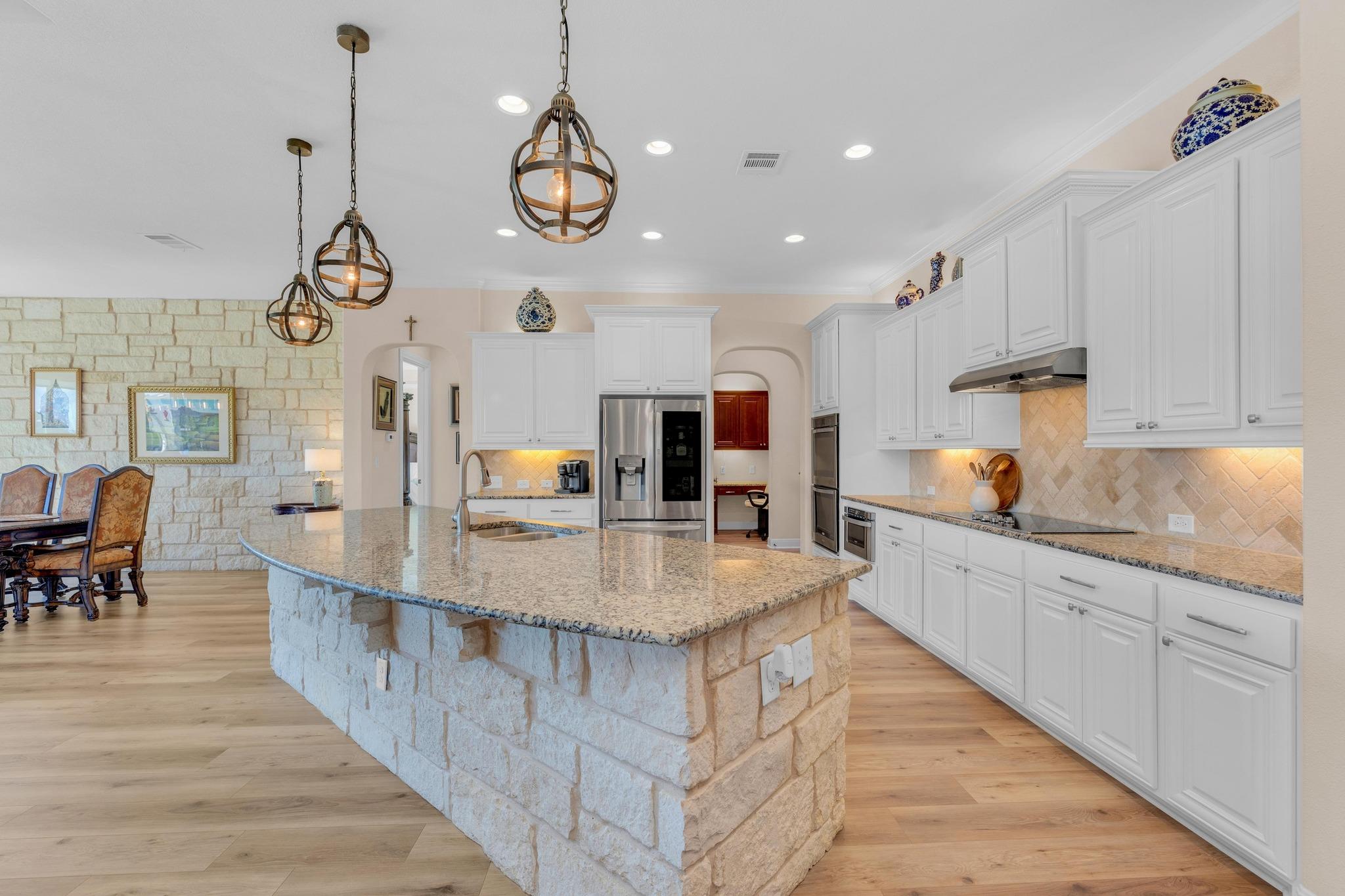 128 Claimjumper, Liberty Hill, TX 78642