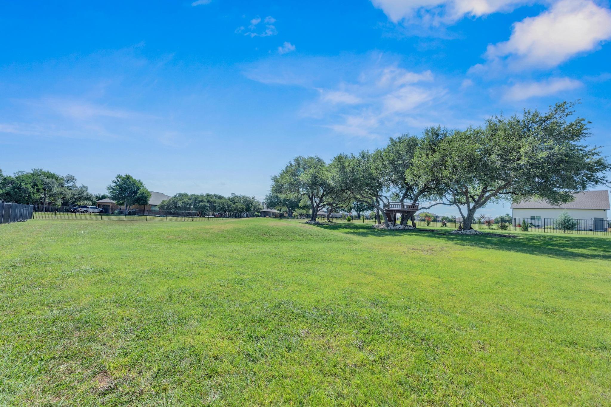 128 Claimjumper, Liberty Hill, TX 78642