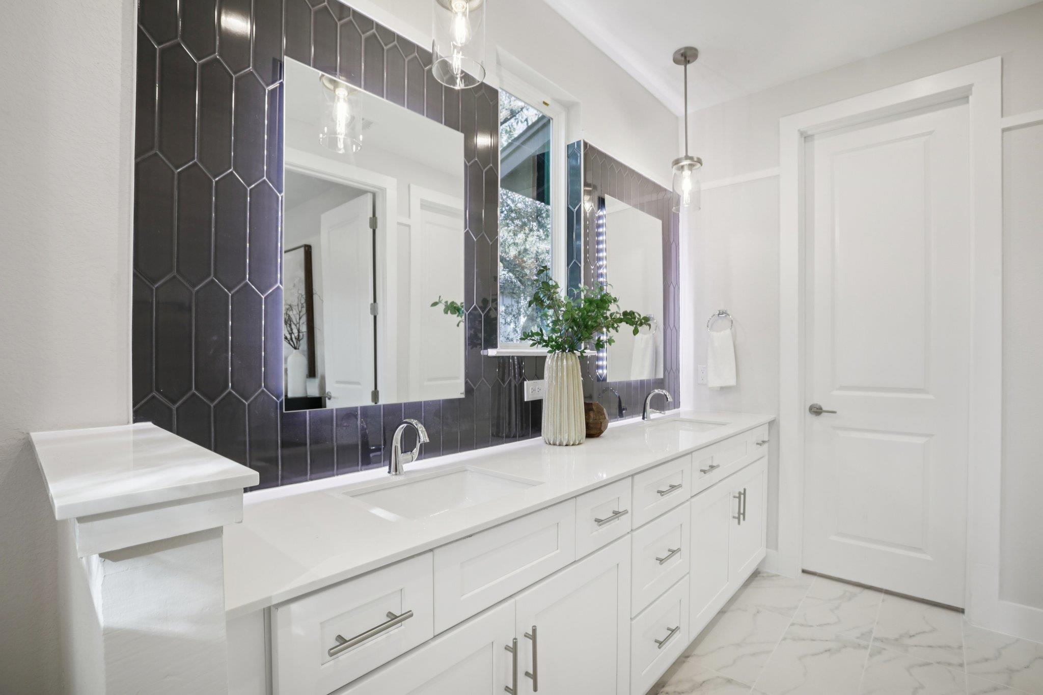 2167 Quiet Stables Cir, Cedar Park, TX 78613