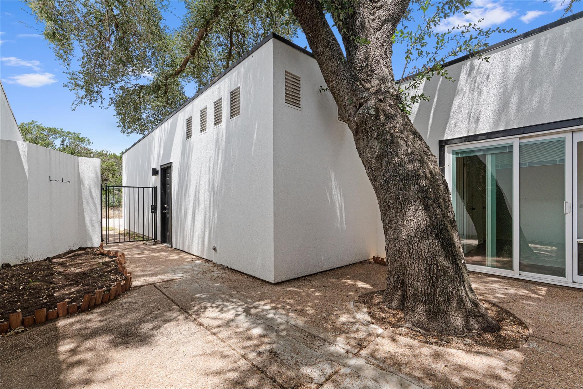 411 Seawind, Lakeway, TX 78734