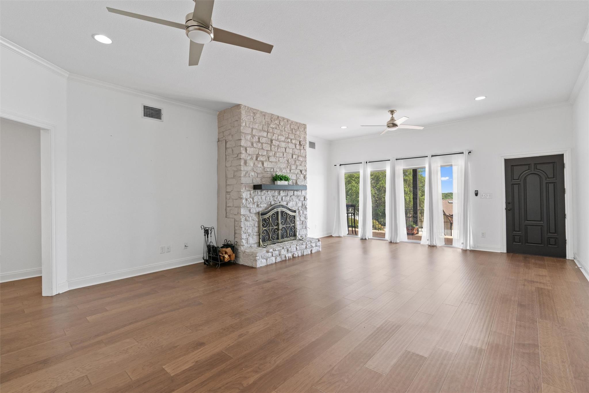 411 Seawind, Lakeway, TX 78734