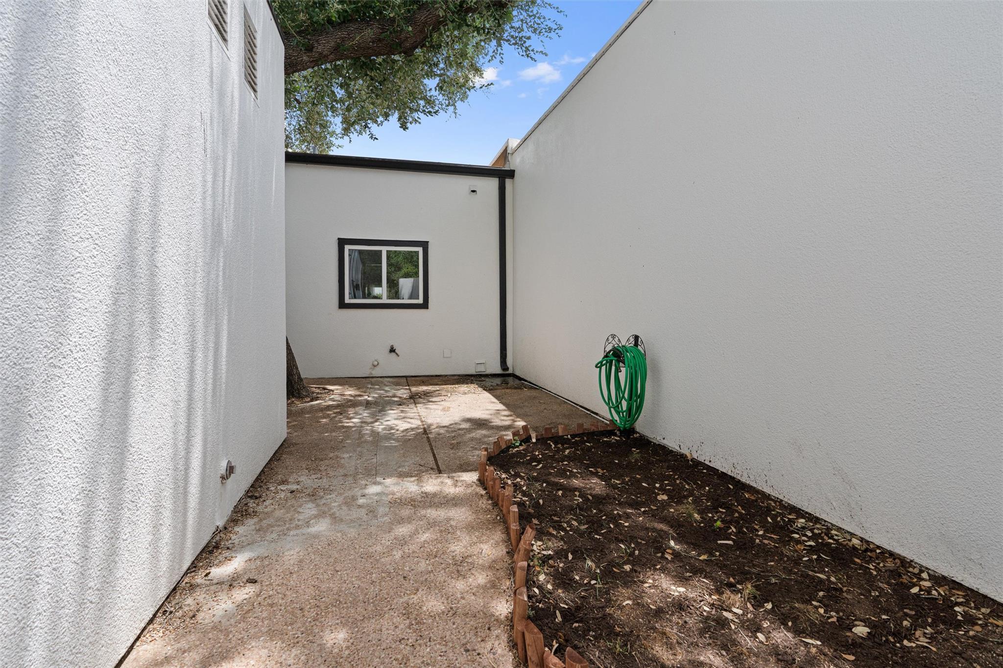 411 Seawind, Lakeway, TX 78734
