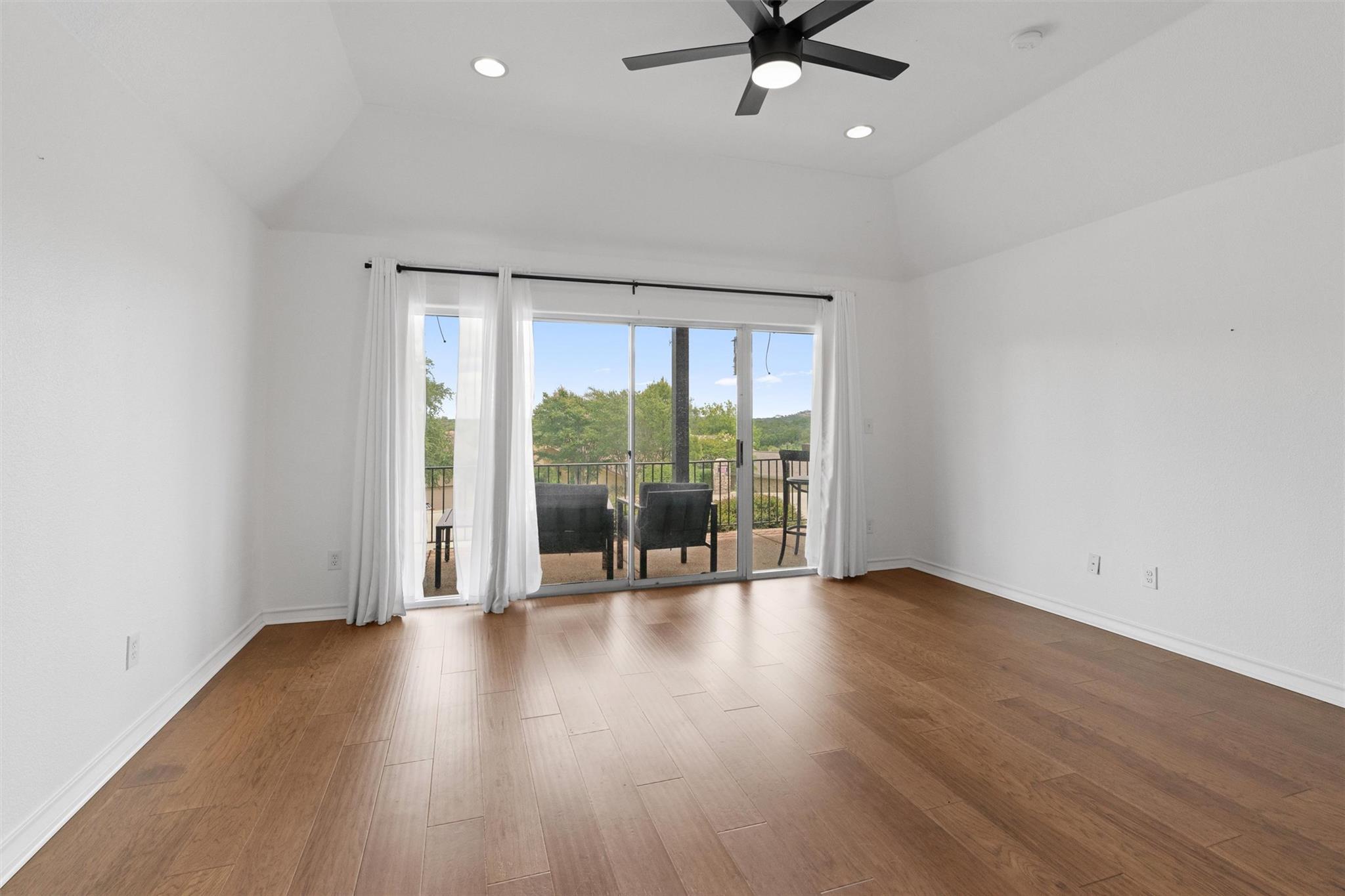 411 Seawind, Lakeway, TX 78734