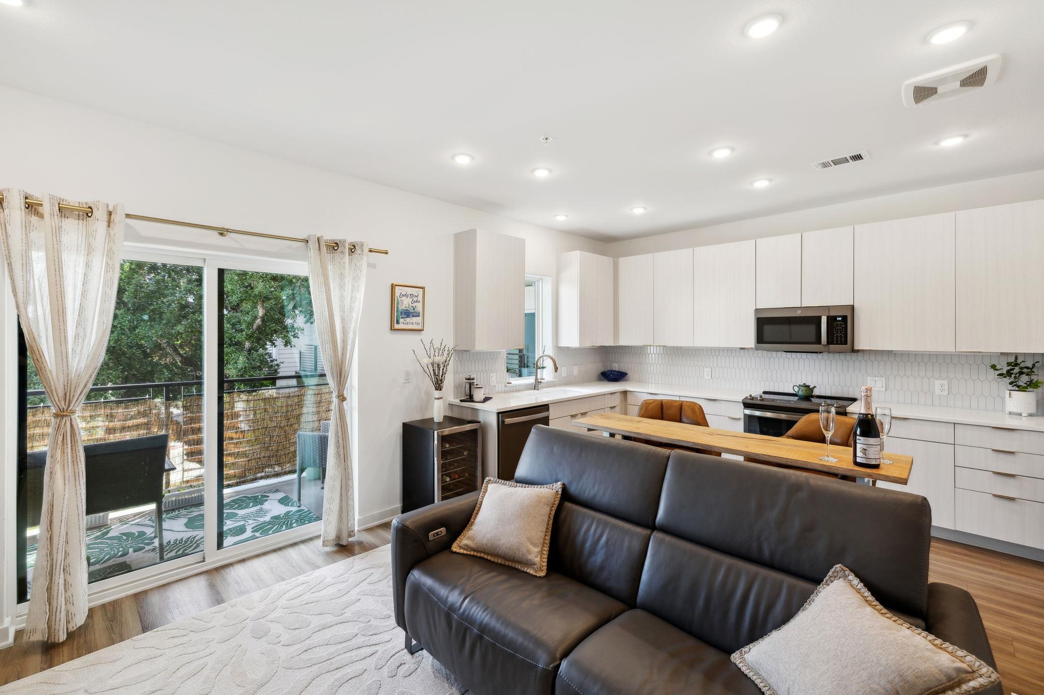 4802 S Congress Ave # 215, Austin, TX 78745