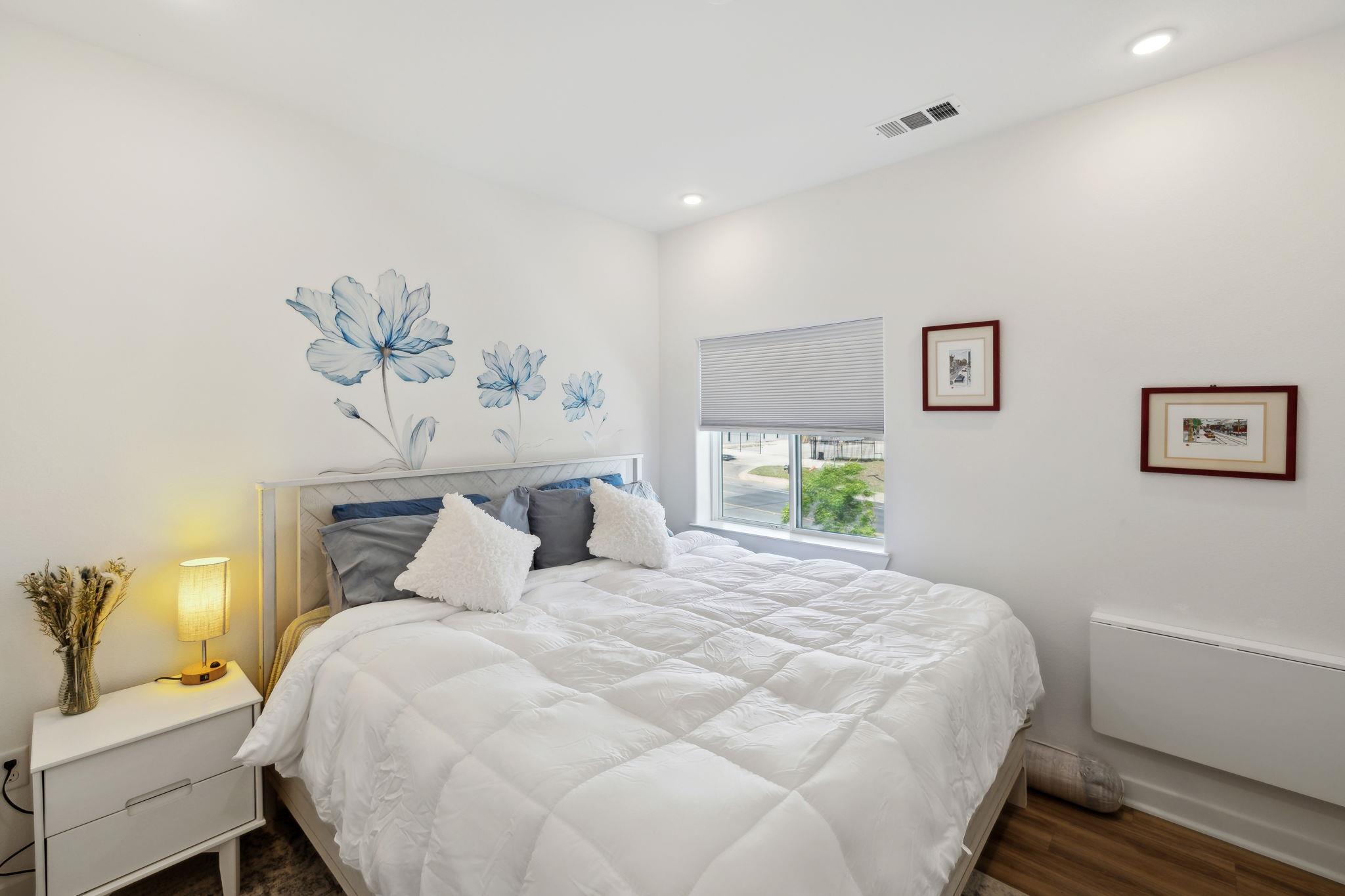 4802 S Congress Ave # 215, Austin, TX 78745