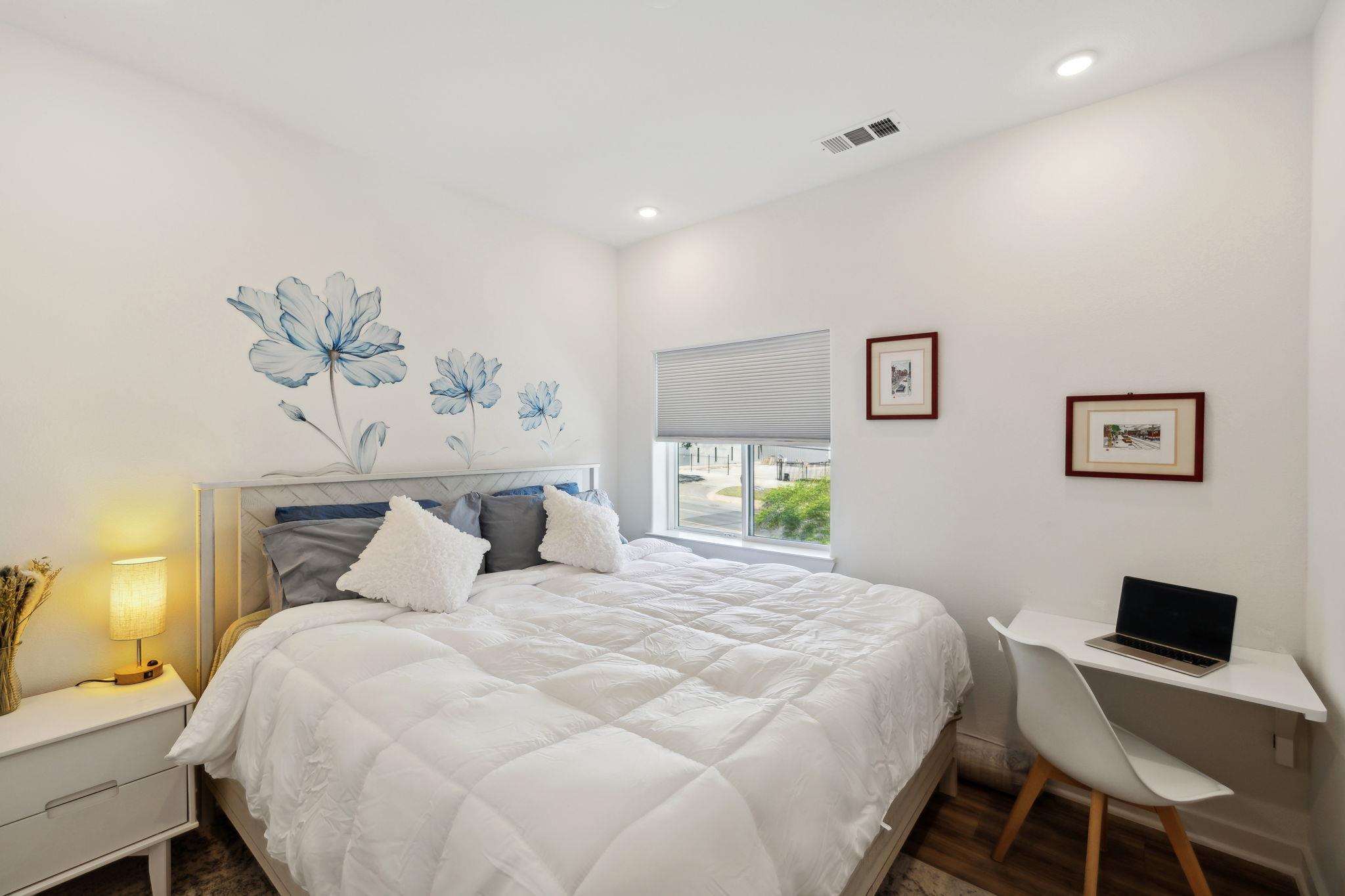 4802 S Congress Ave # 215, Austin, TX 78745