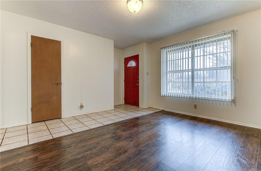 8424 Jamestown Dr, Austin, TX 78758