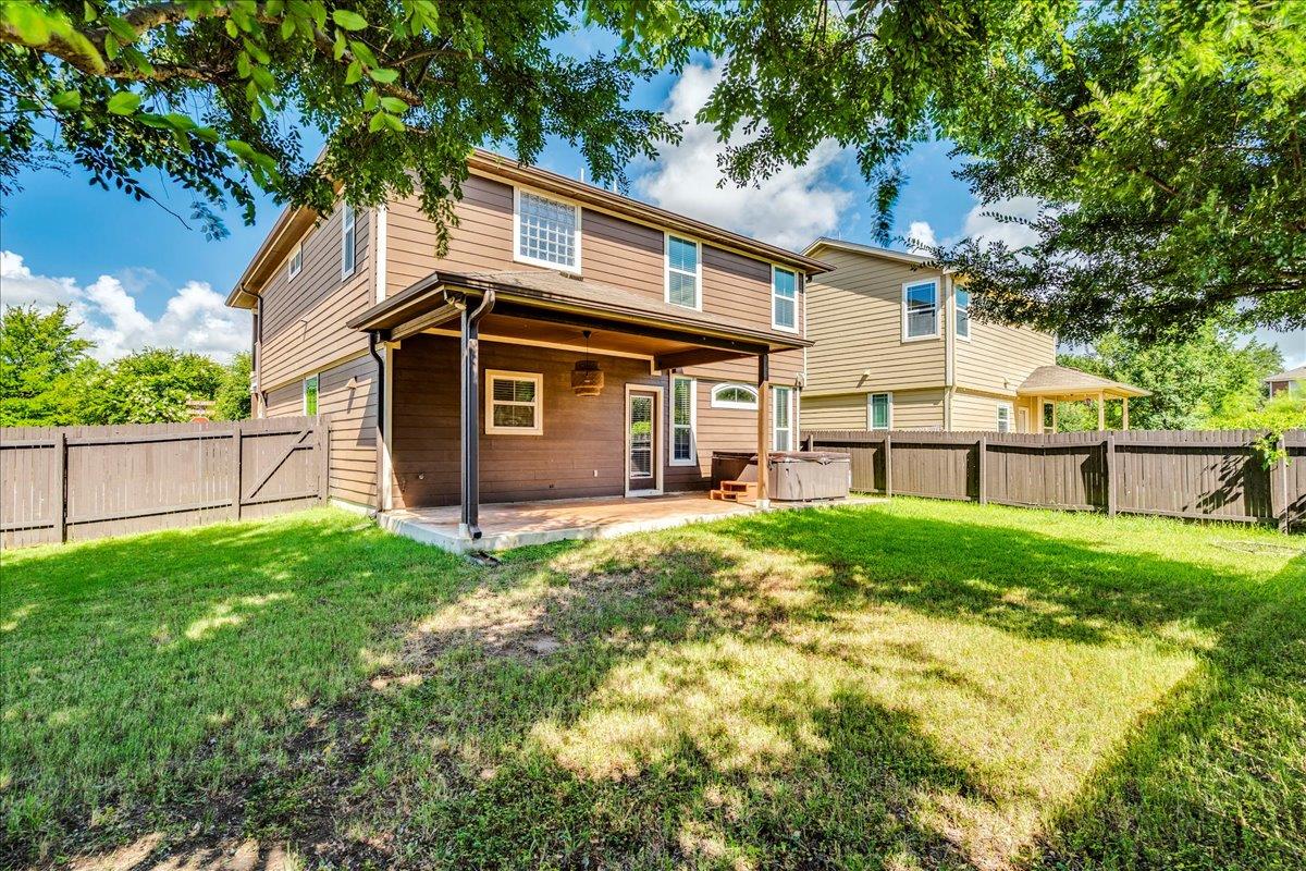 8601 Rock Pigeon Dr, Austin, TX 78729