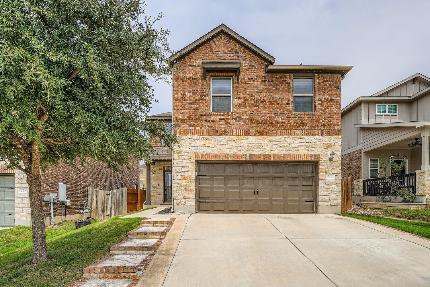 211 Satsuma Dr, Buda, TX 78610