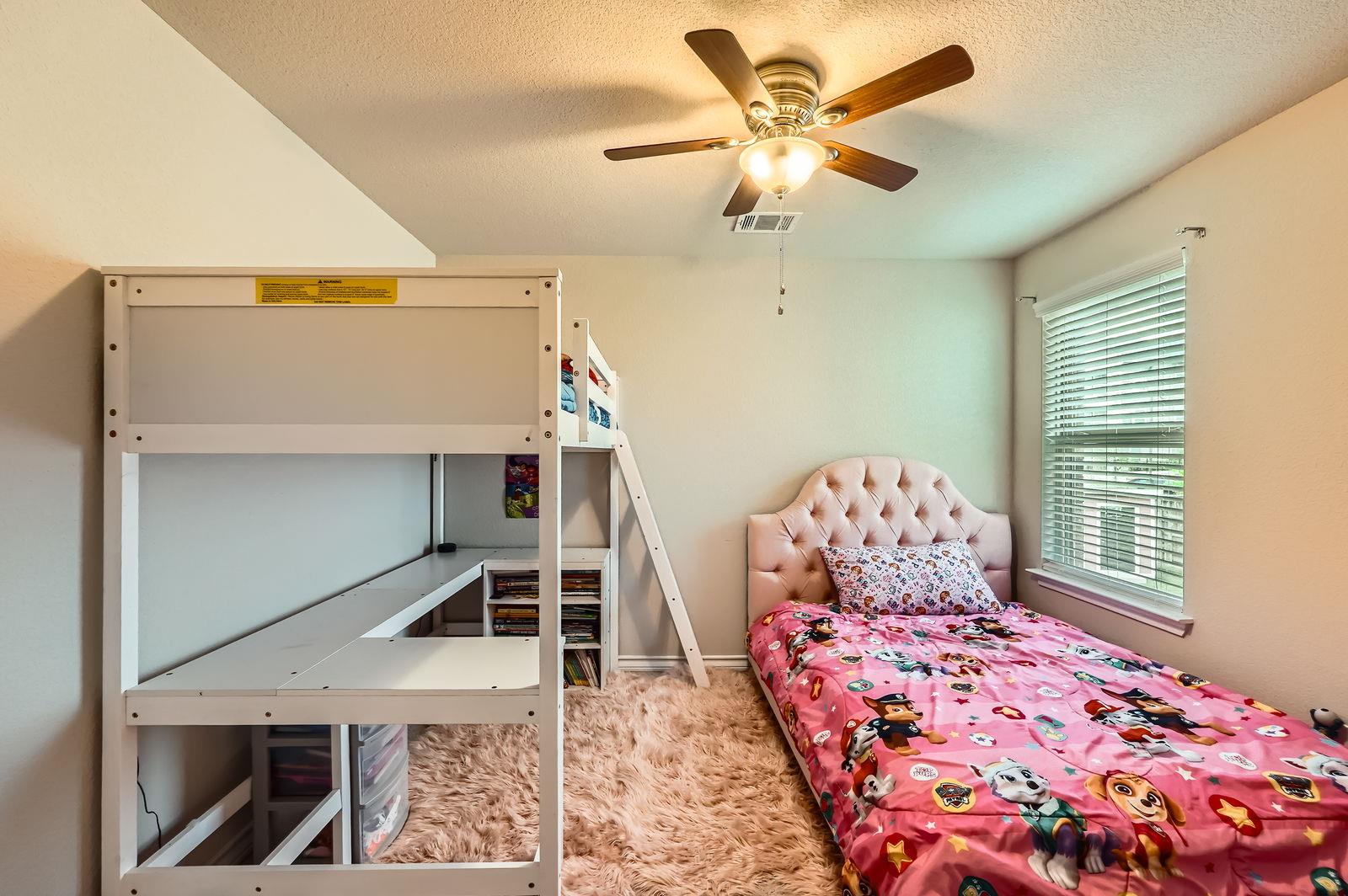 211 Satsuma Dr, Buda, TX 78610