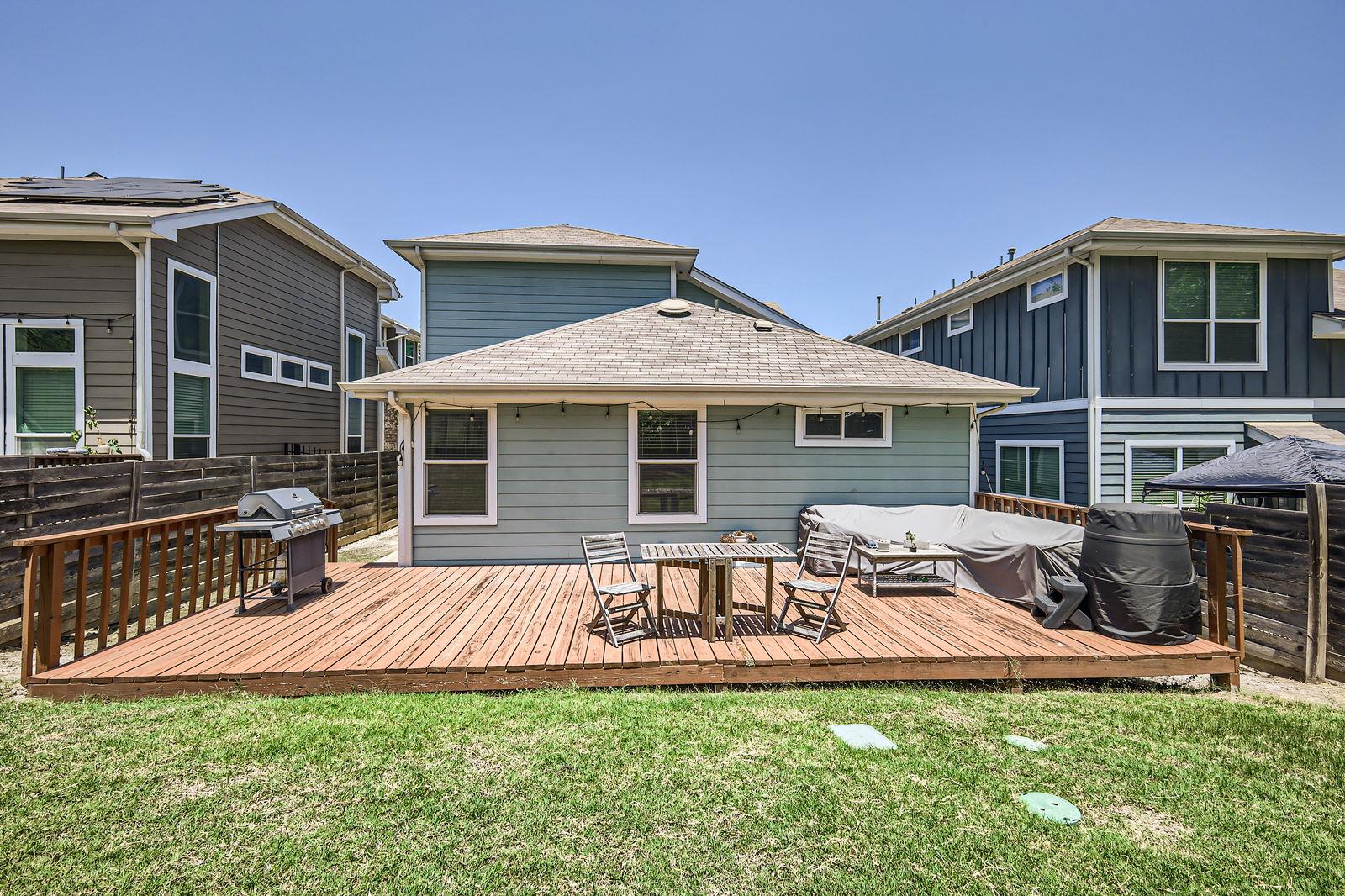 2407 Montague St, Austin, TX 78741