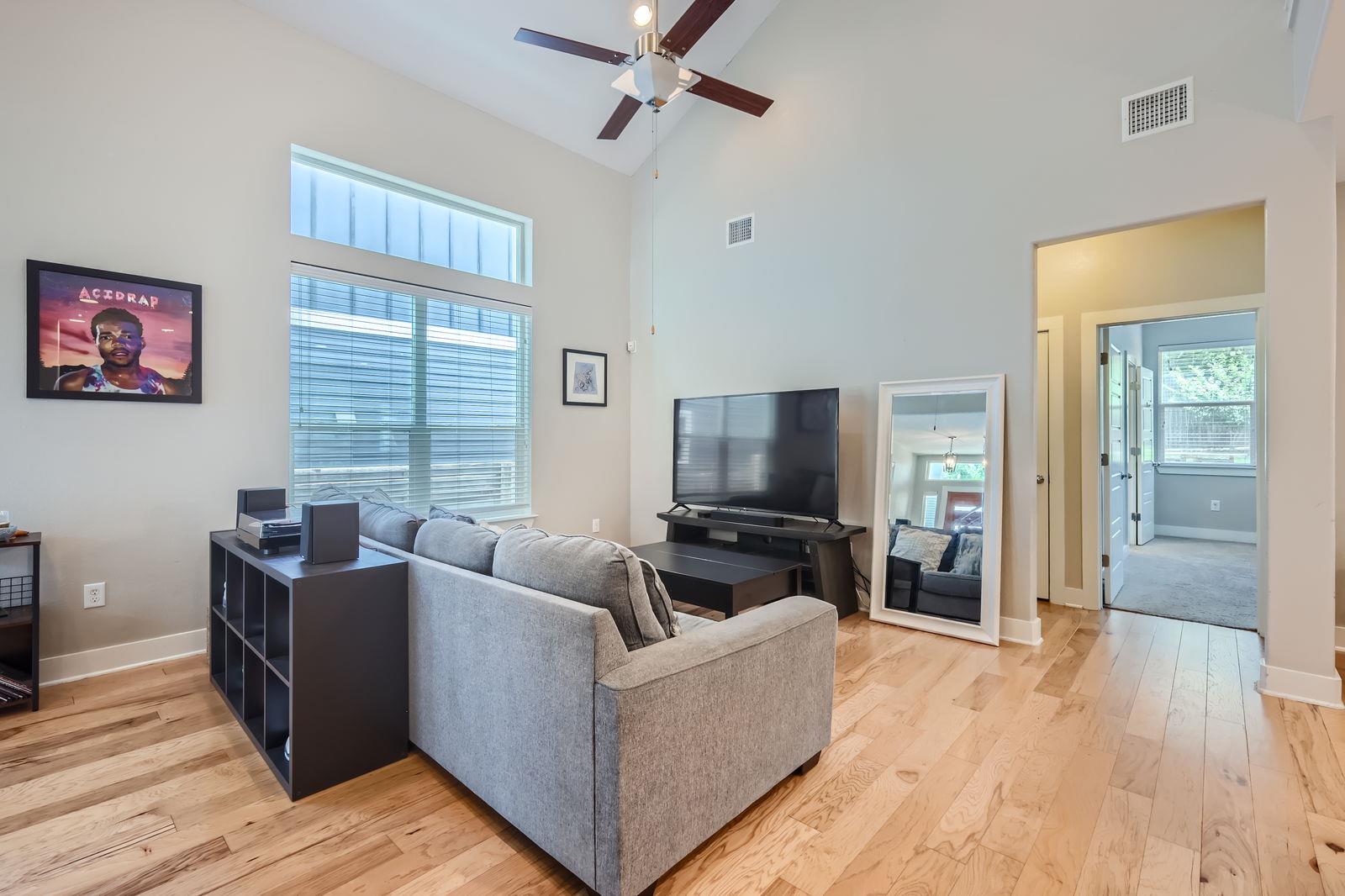 2407 Montague St, Austin, TX 78741