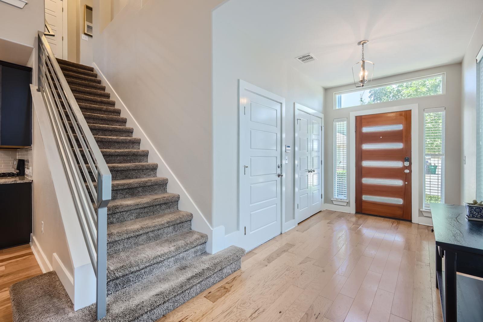 2407 Montague St, Austin, TX 78741