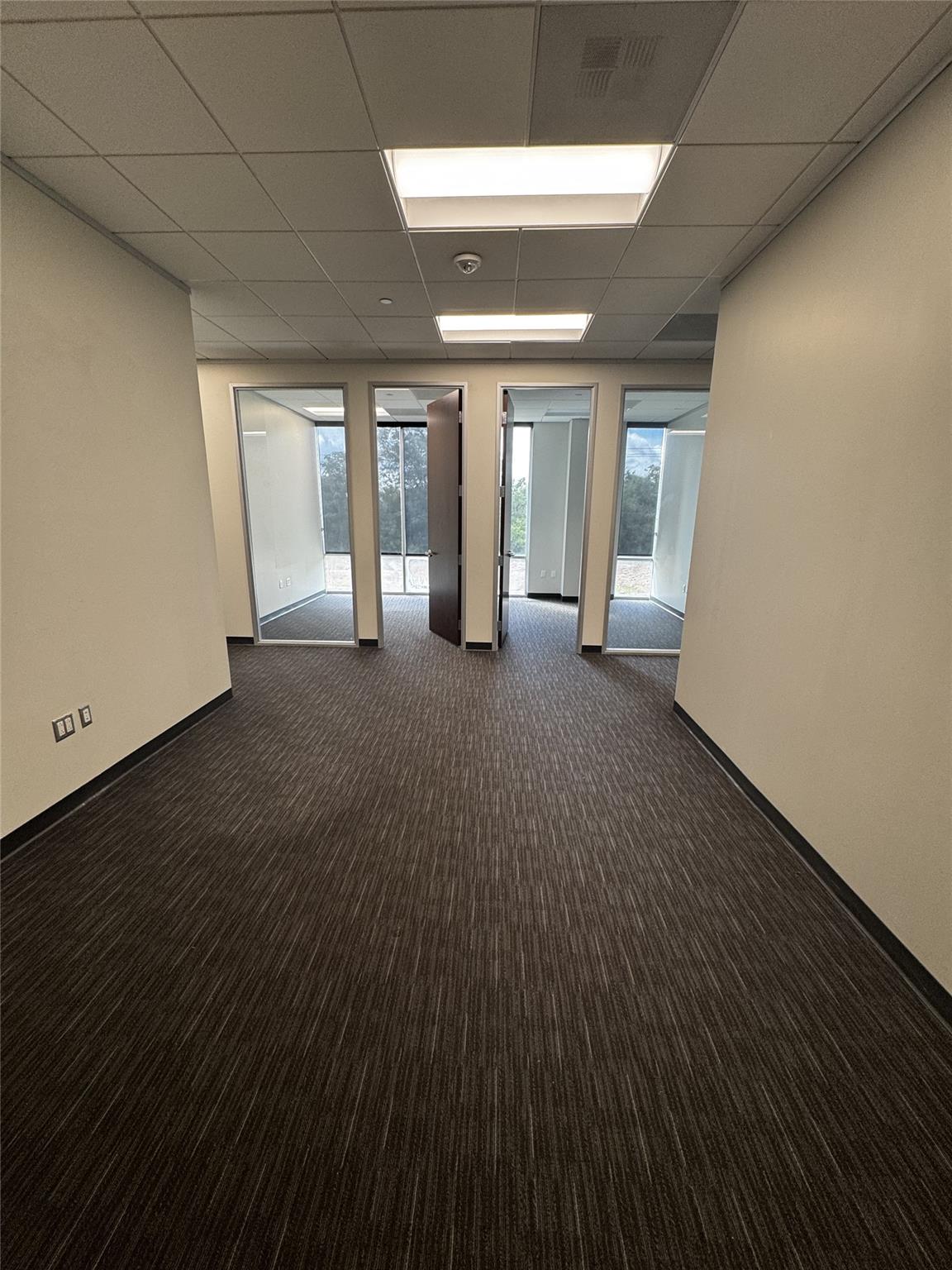 5920 W William Cannon Dr # 103, Austin, TX 78749