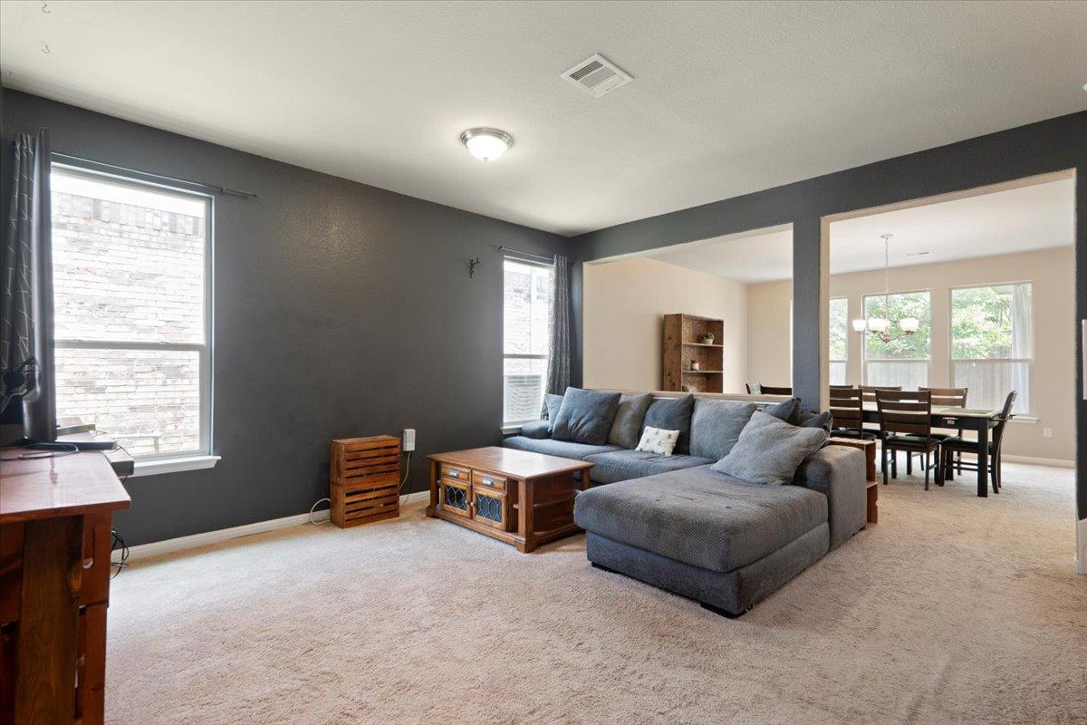 10801 Owyhee Vw, Austin, TX 78754