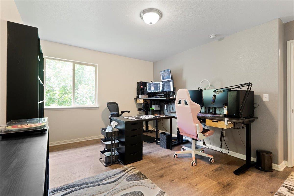 10801 Owyhee Vw, Austin, TX 78754