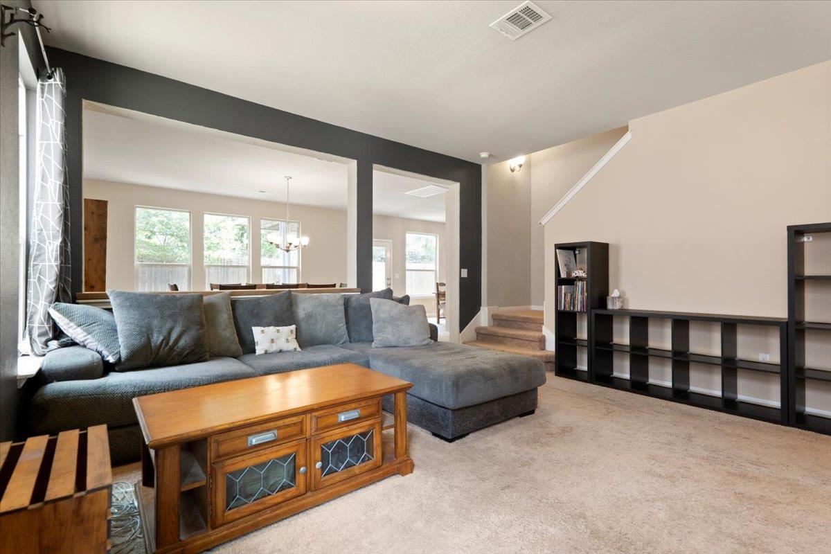 10801 Owyhee Vw, Austin, TX 78754