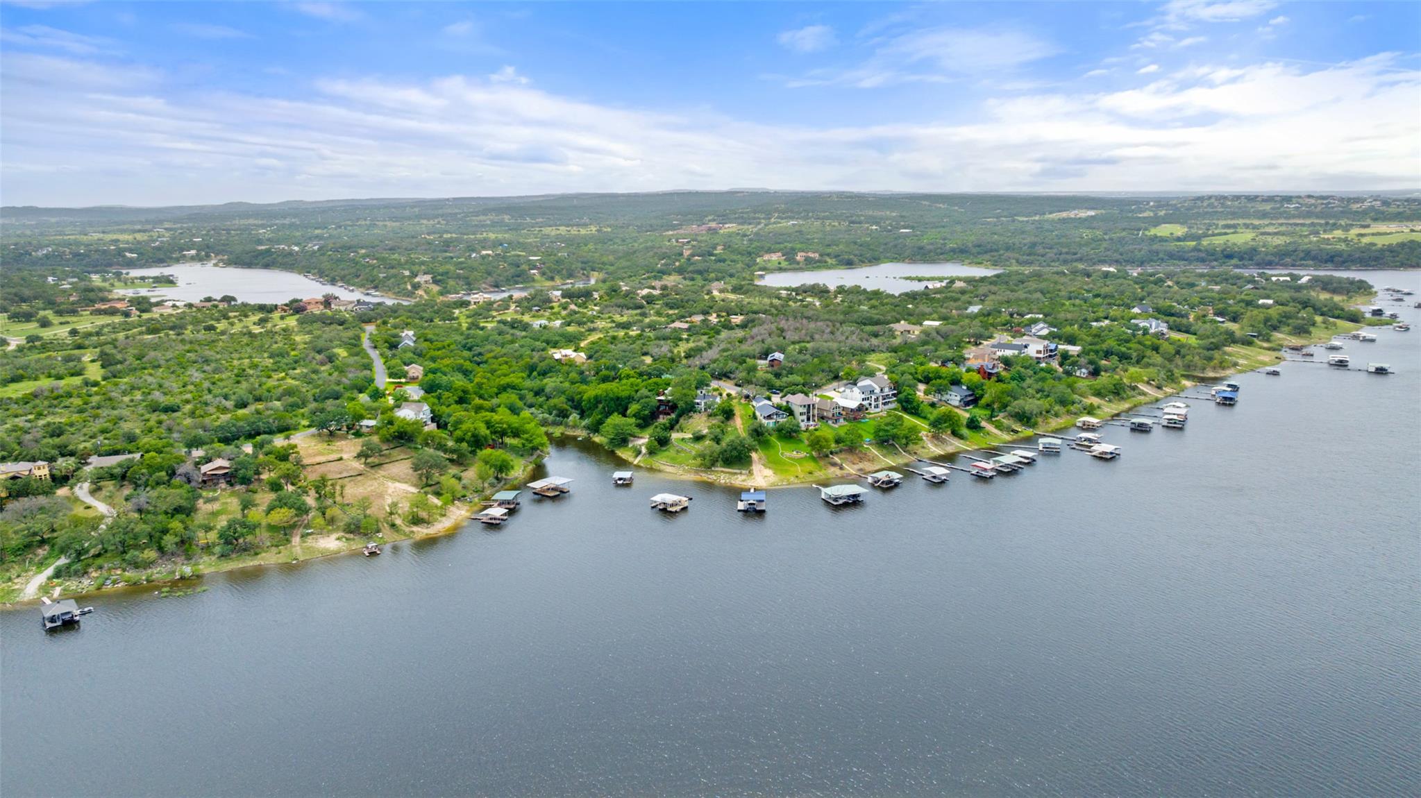 1201 Lake Shore Dr, Spicewood, TX 78669