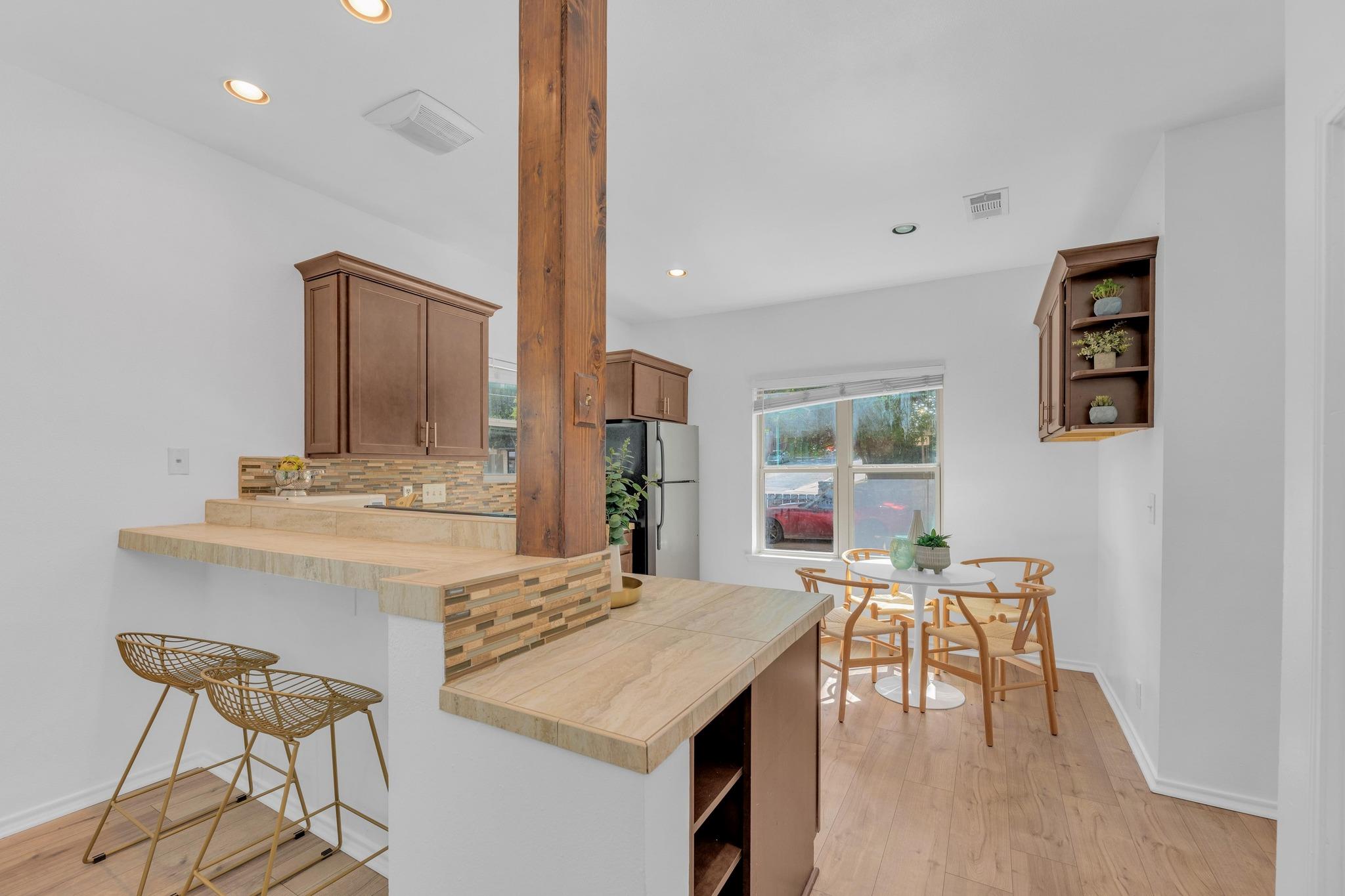 2414 Longview St # 101, Austin, TX 78705
