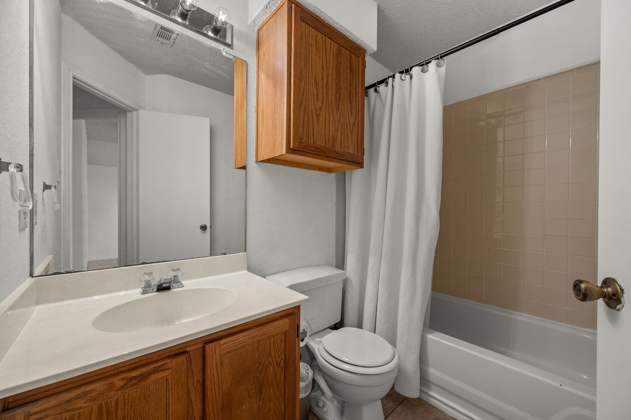 10429 Hess Dr, Austin, TX 78748