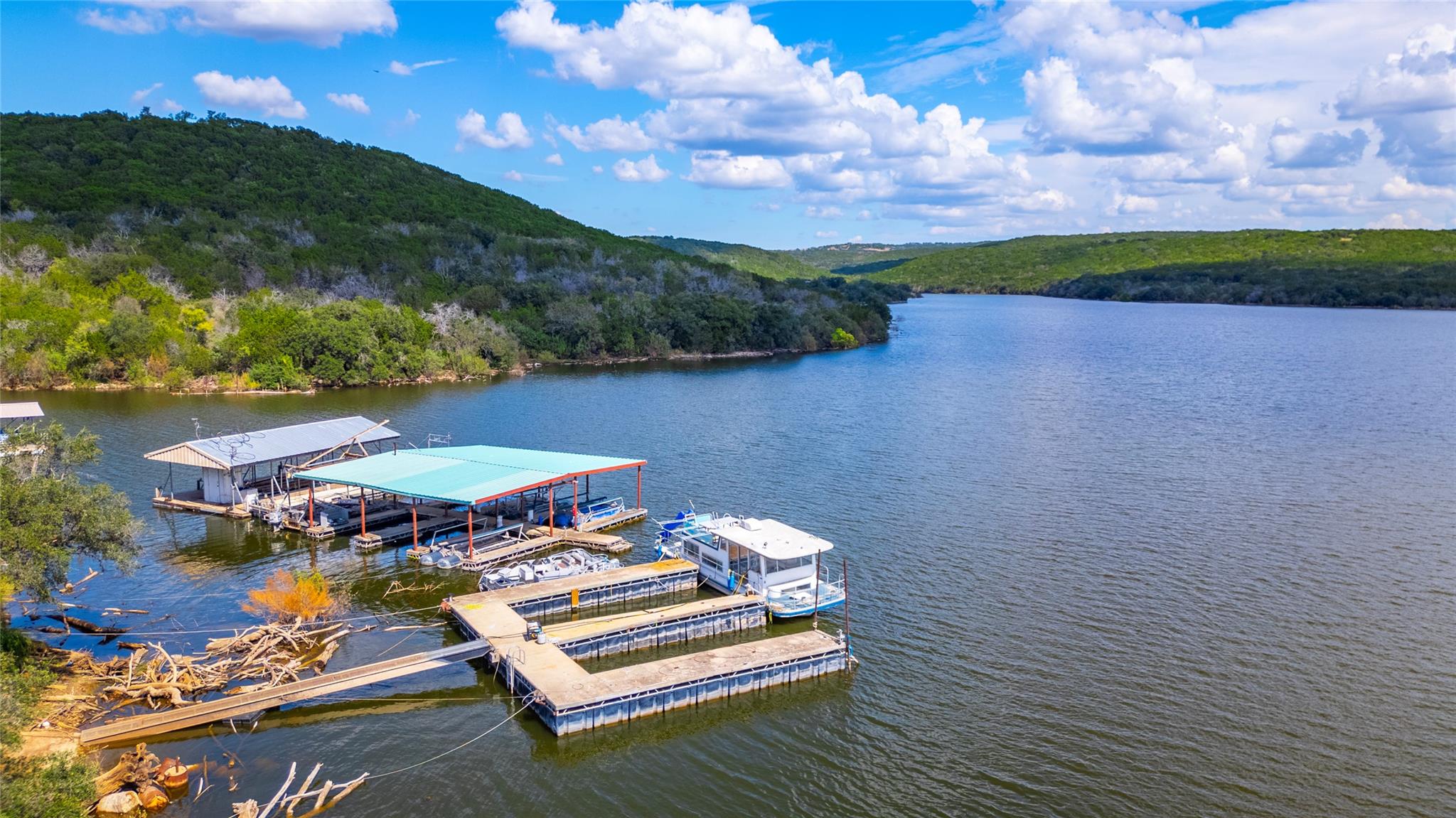 325 Eagle Rest Ln NW, Burnet, TX 78611