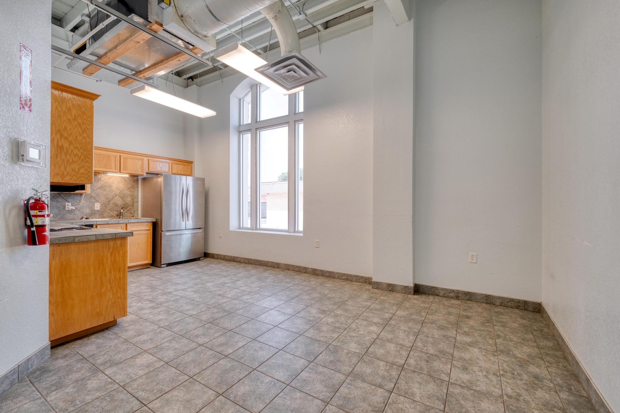 200 E Main St, Florence, TX 76527
