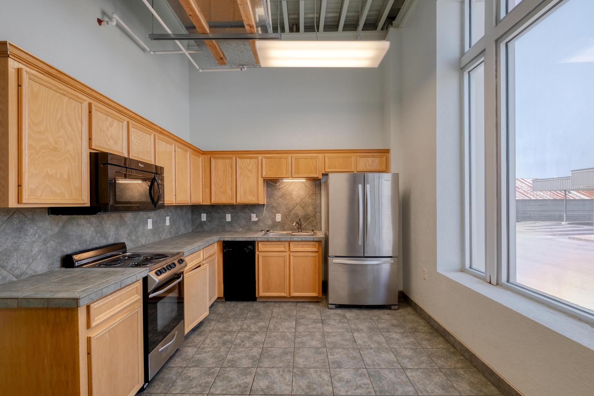 200 E Main St, Florence, TX 76527