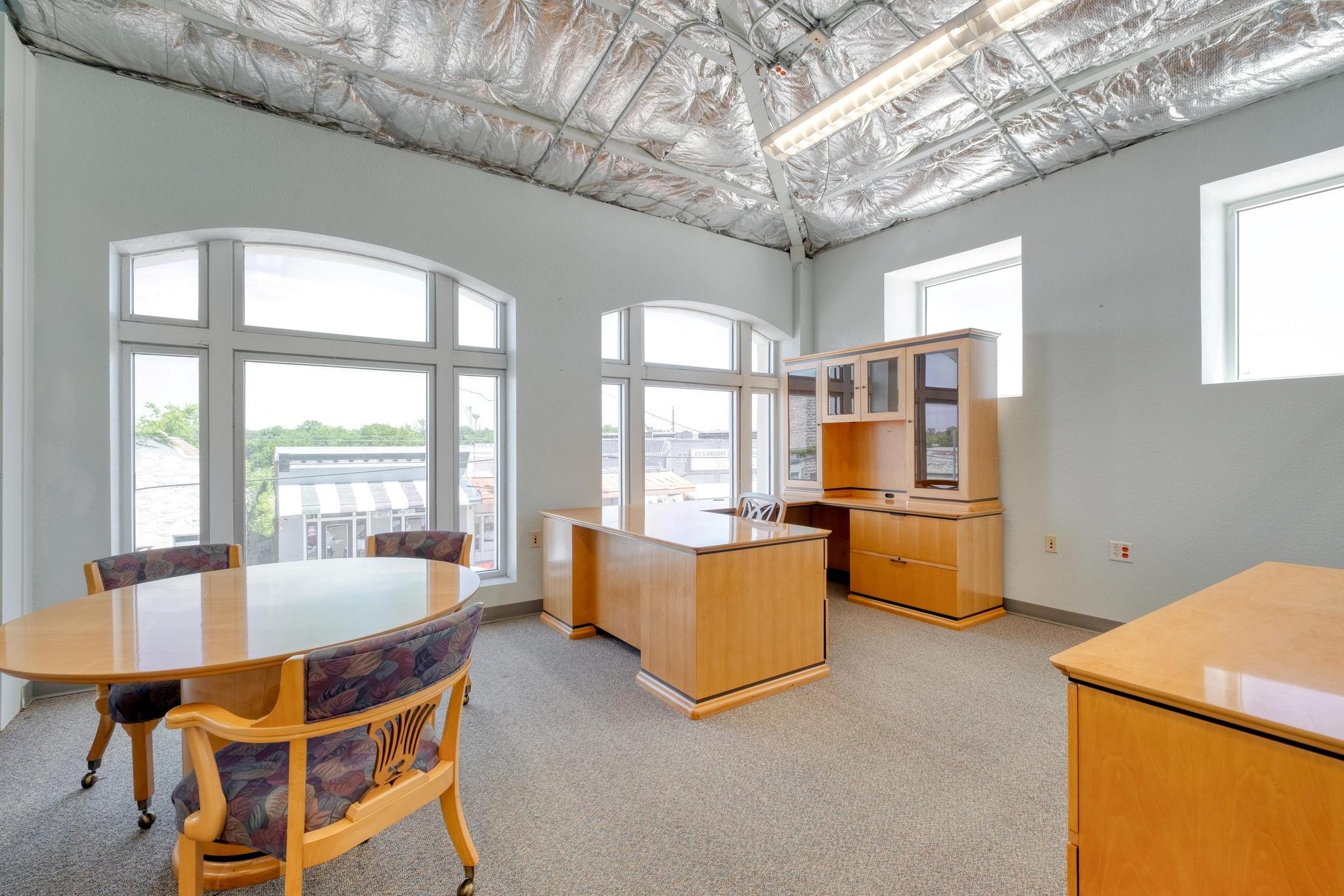200 E Main St, Florence, TX 76527