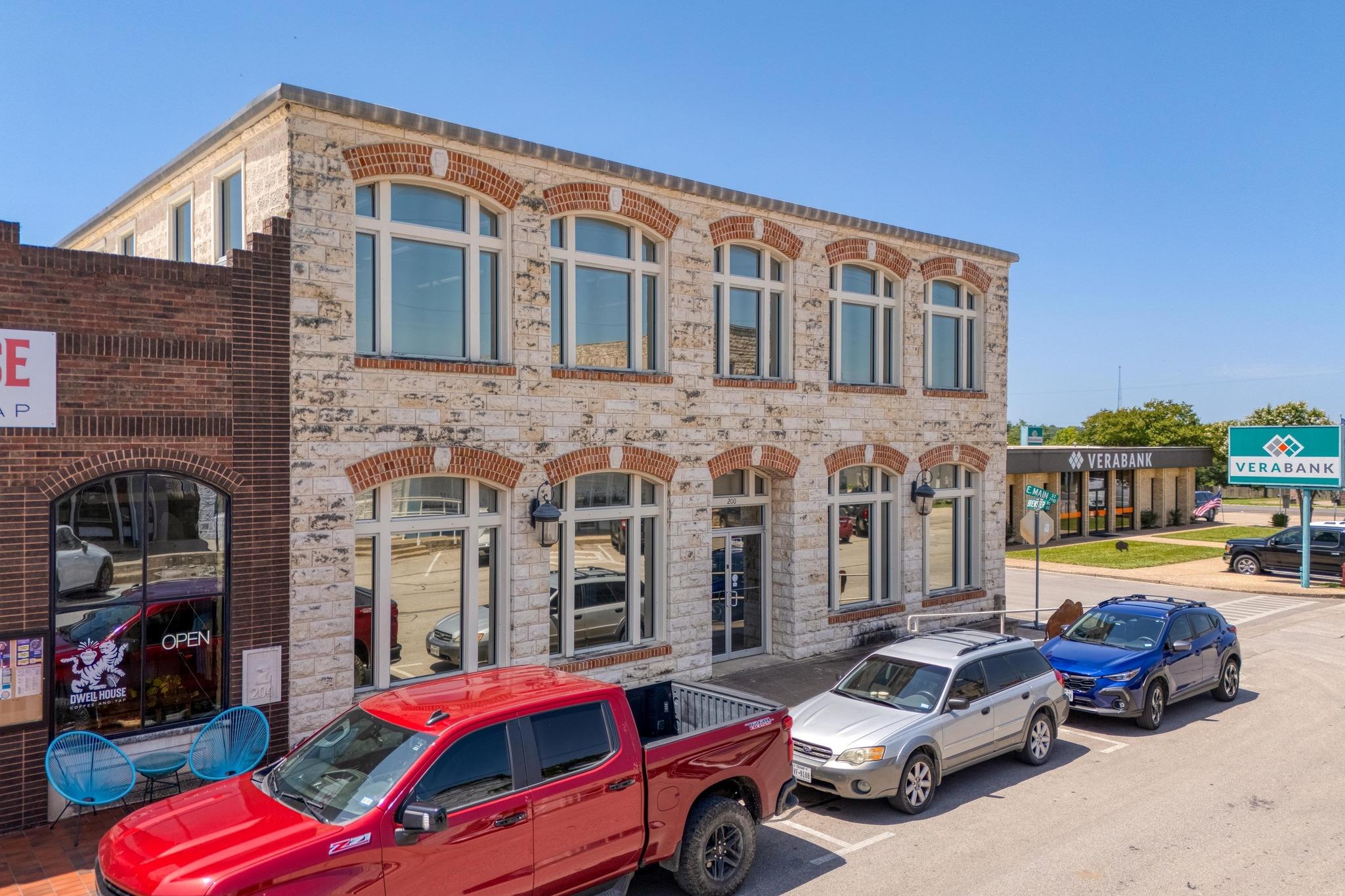 200 E Main St, Florence, TX 76527