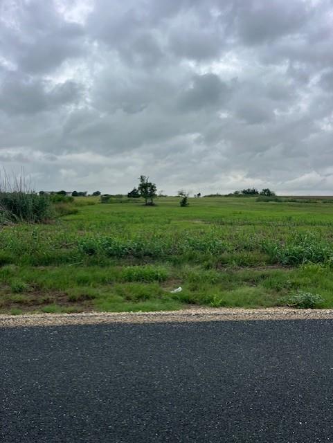 1700 County Road 406, Taylor, TX 76574