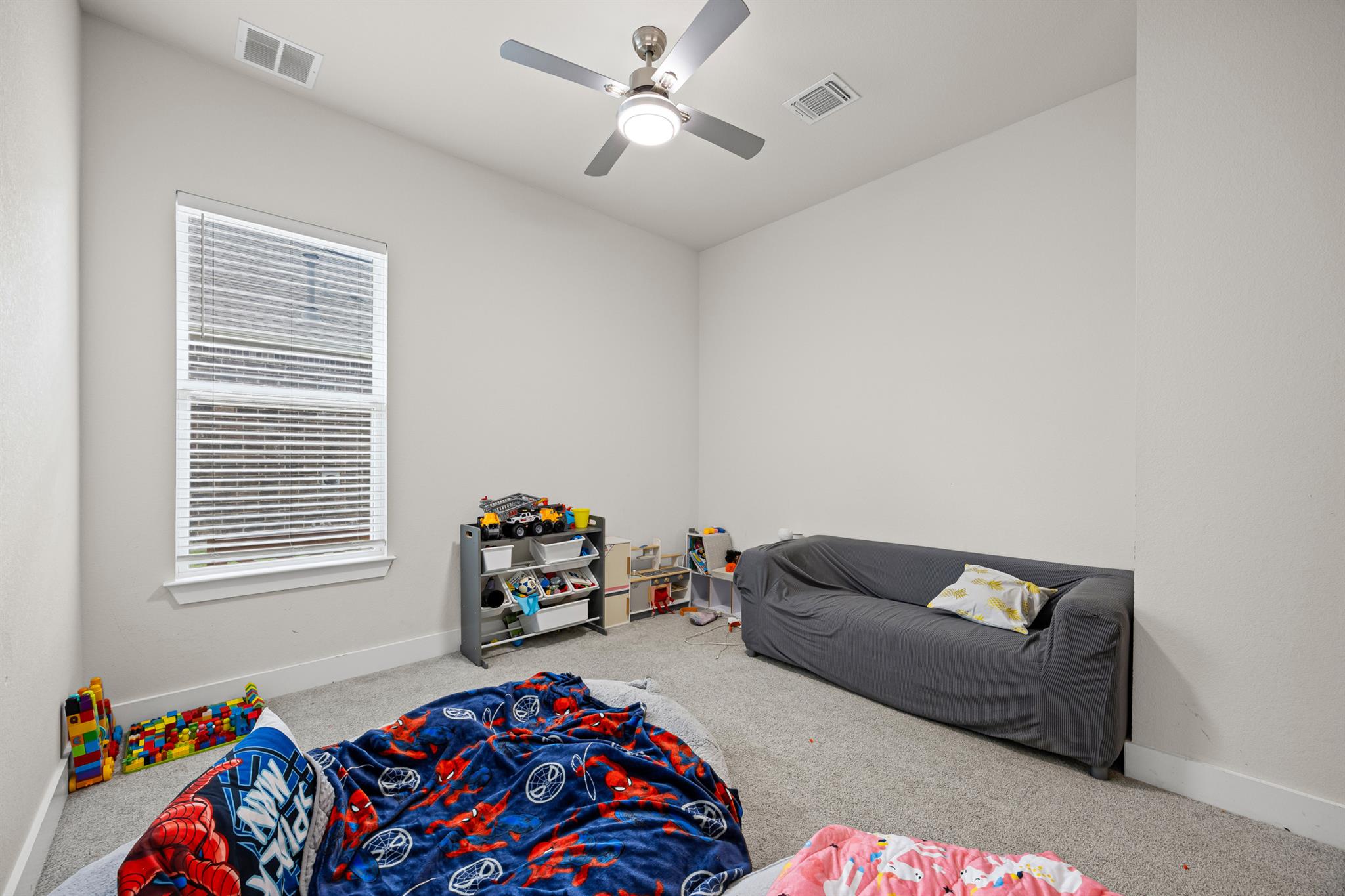 821 Faith Dr, Liberty Hill, TX 78642