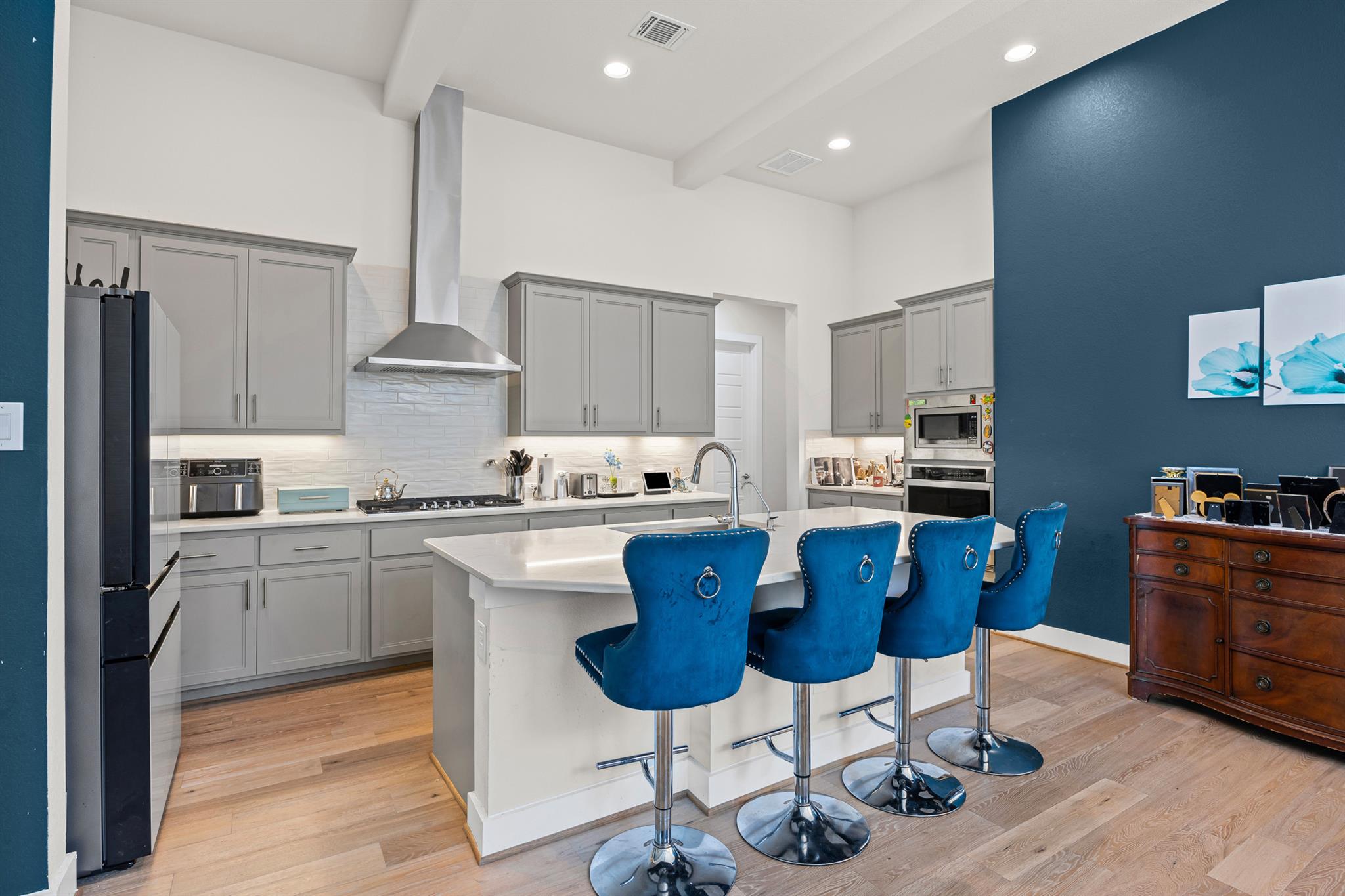 821 Faith Dr, Liberty Hill, TX 78642