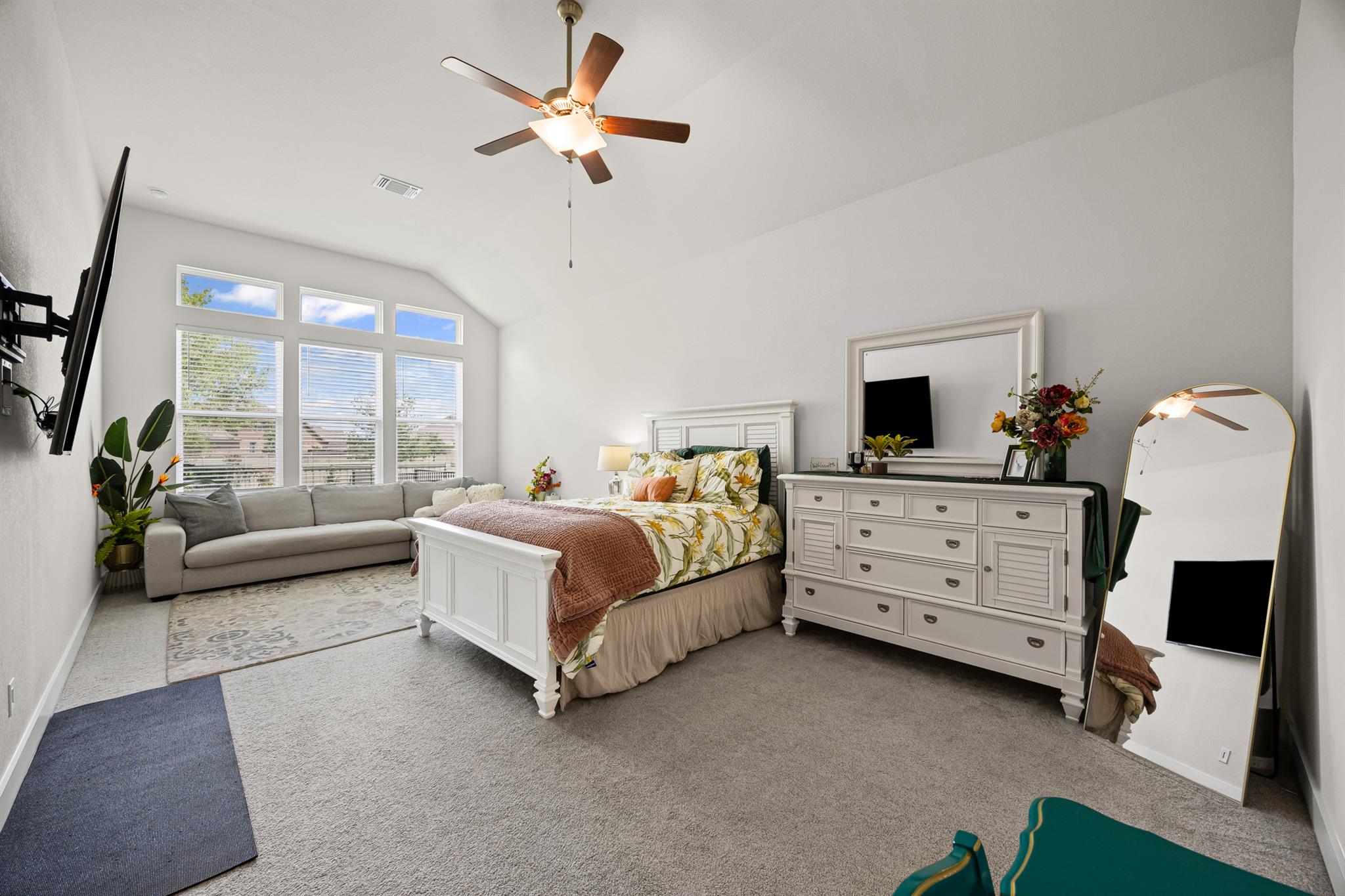 821 Faith Dr, Liberty Hill, TX 78642