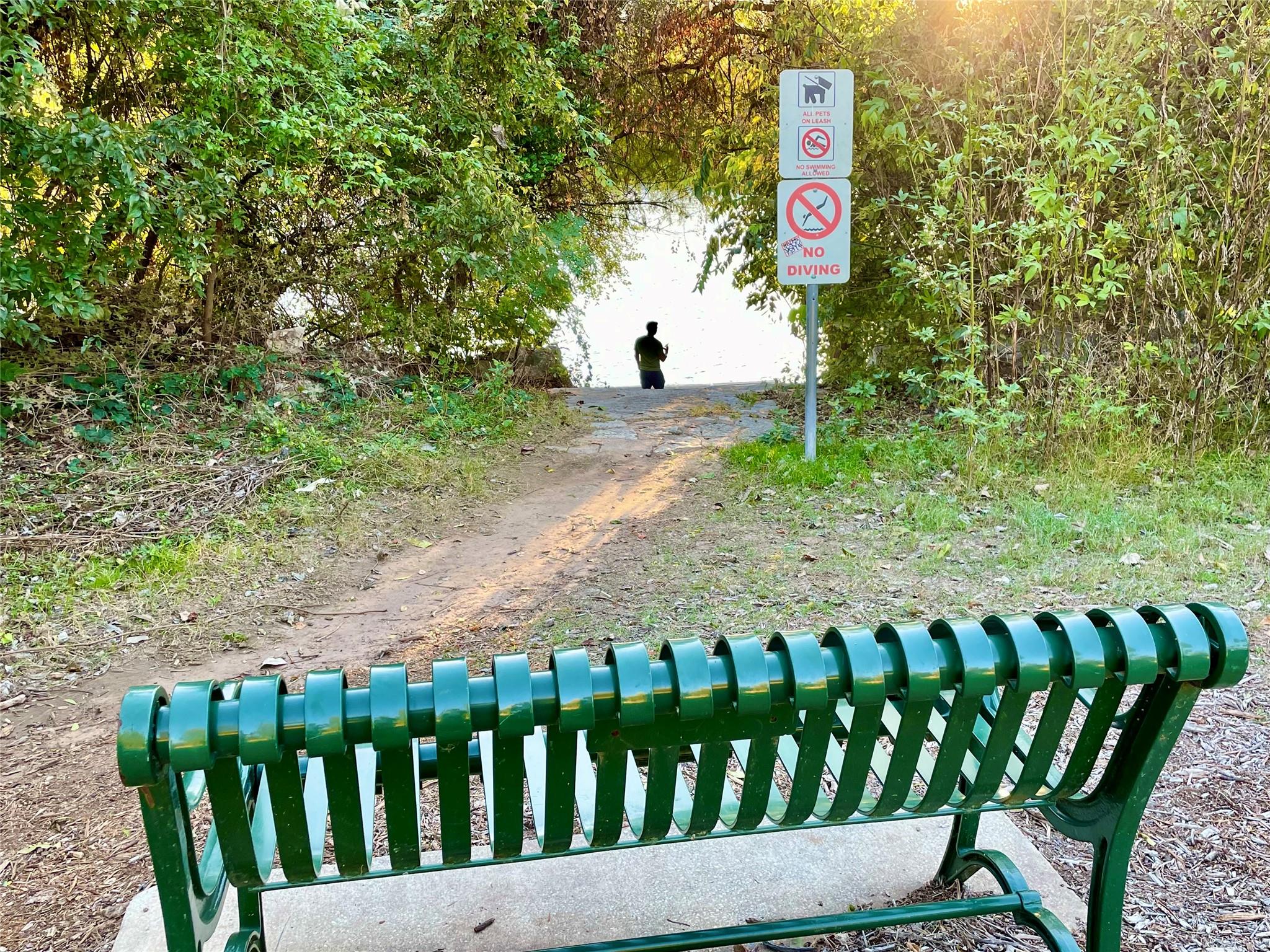 601 Hearn St # 207, Austin, TX 78703