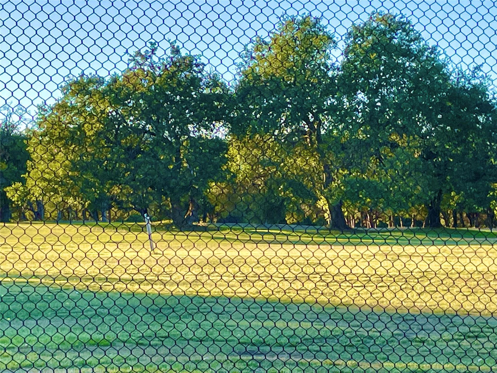 601 Hearn St # 207, Austin, TX 78703